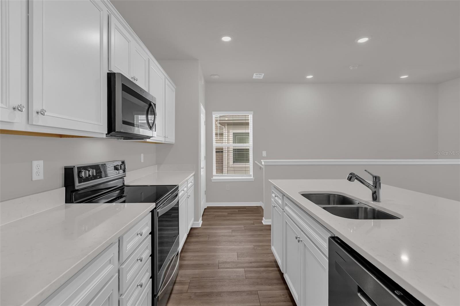 WESLYN PARK PH 2 - Residential Lease