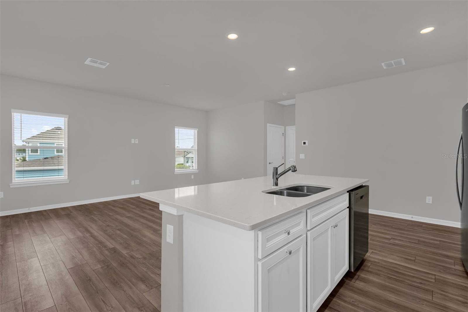 WESLYN PARK PH 2 - Residential Lease
