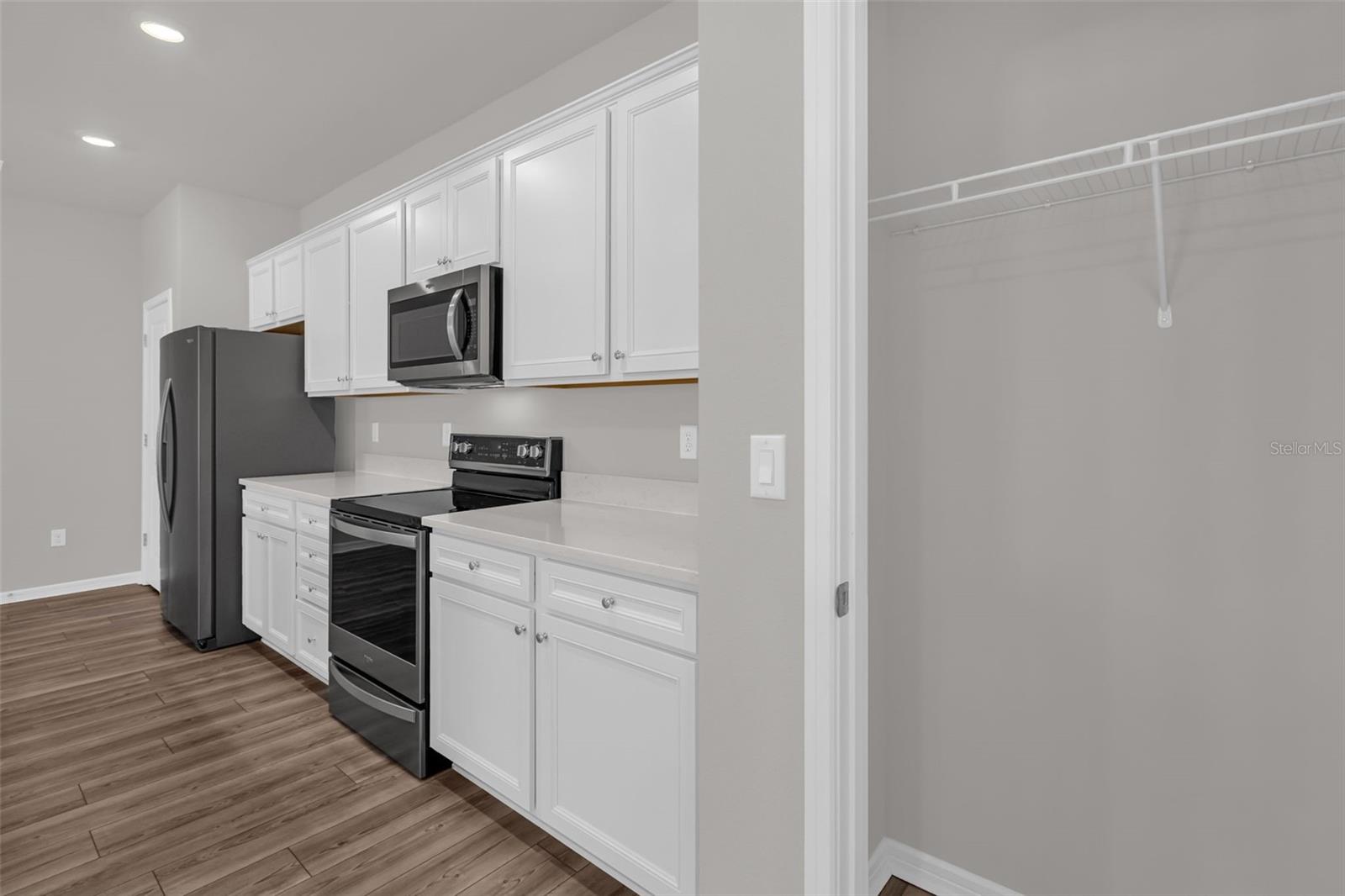 WESLYN PARK PH 2 - Residential Lease