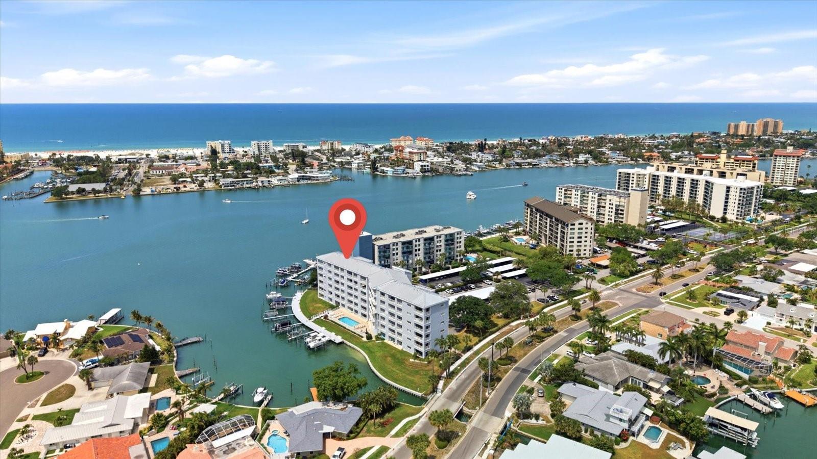 610 ISLAND WAY CONDO - Residential