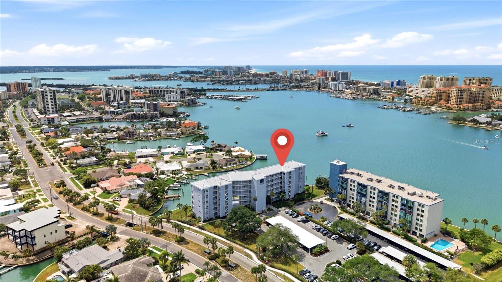 610 ISLAND WAY CONDO - Residential