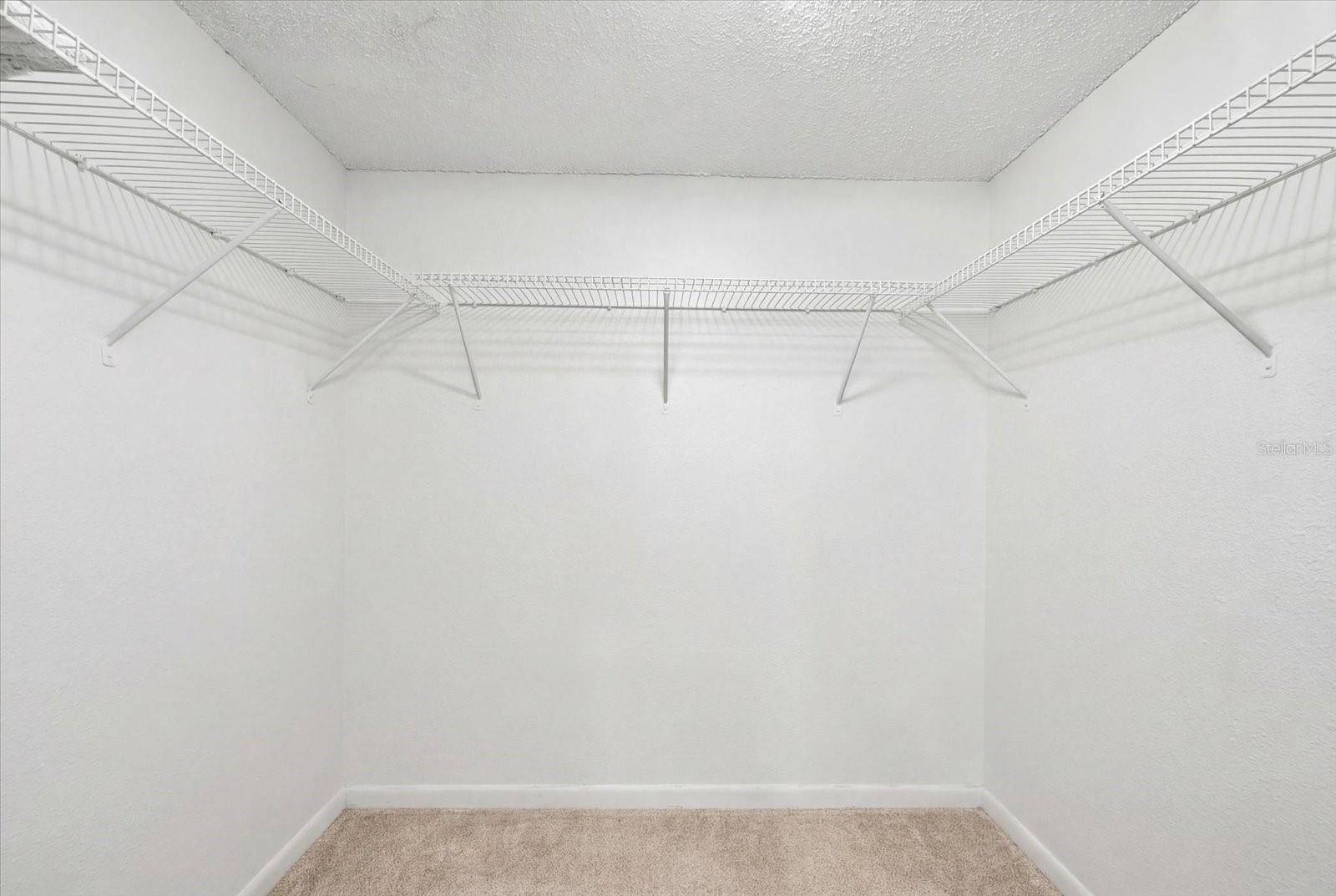 610 ISLAND WAY CONDO - Residential