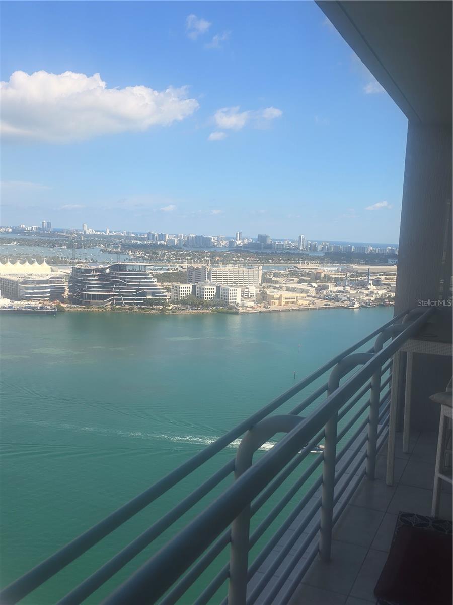 ONE MIAMI EAST CONDO - Residential