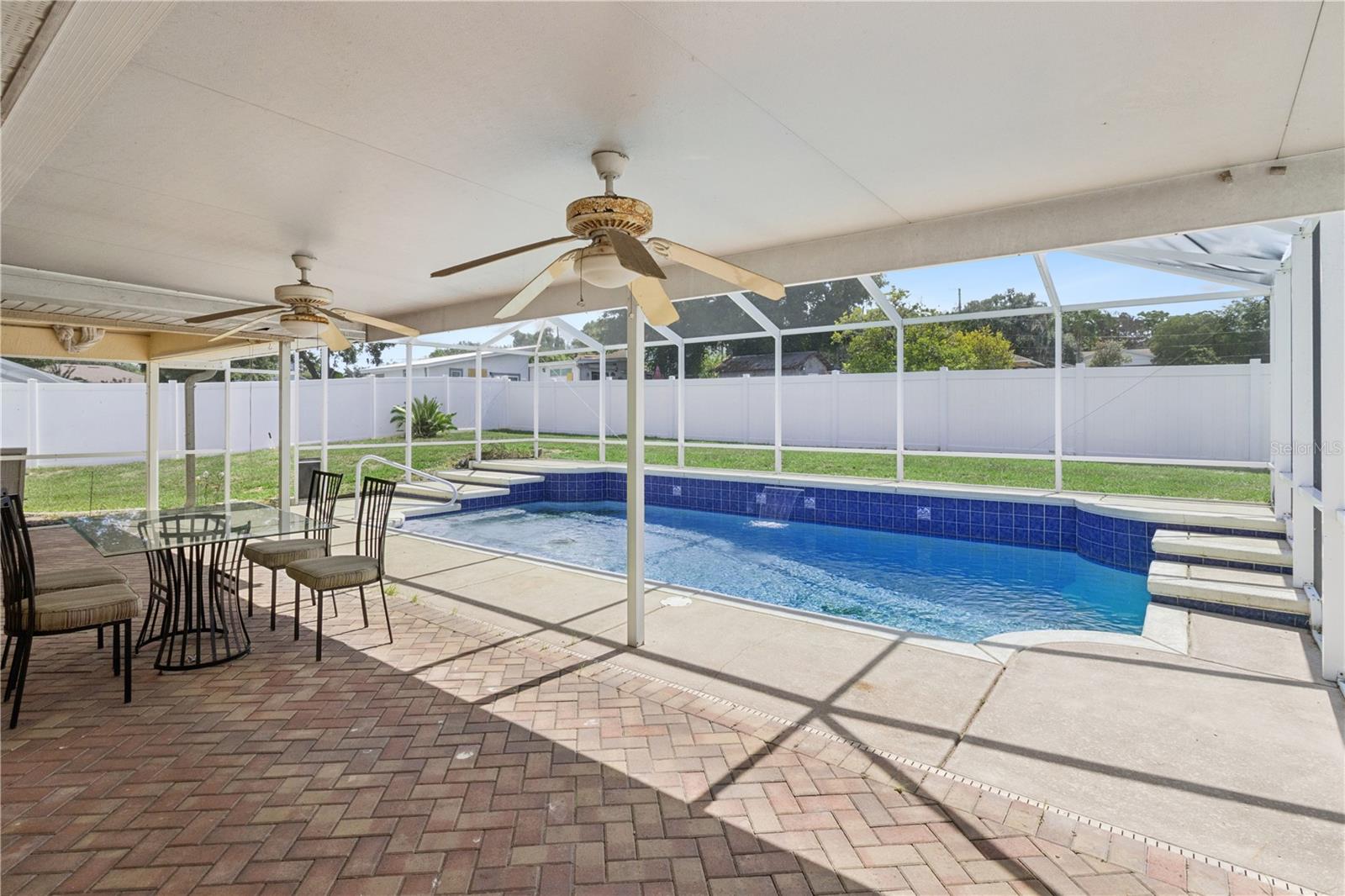LA VISTA REP - Residential