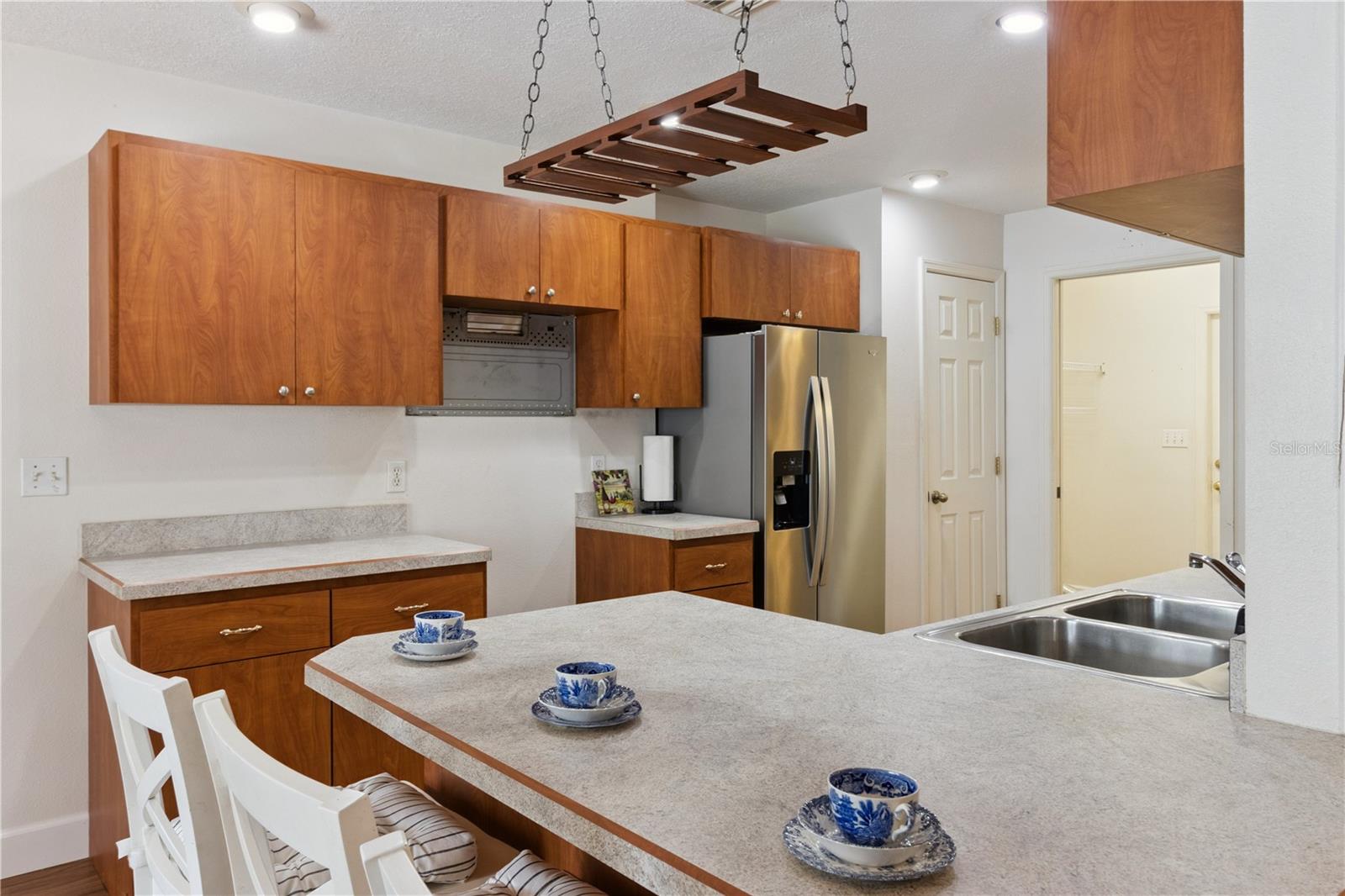 LA VISTA REP - Residential