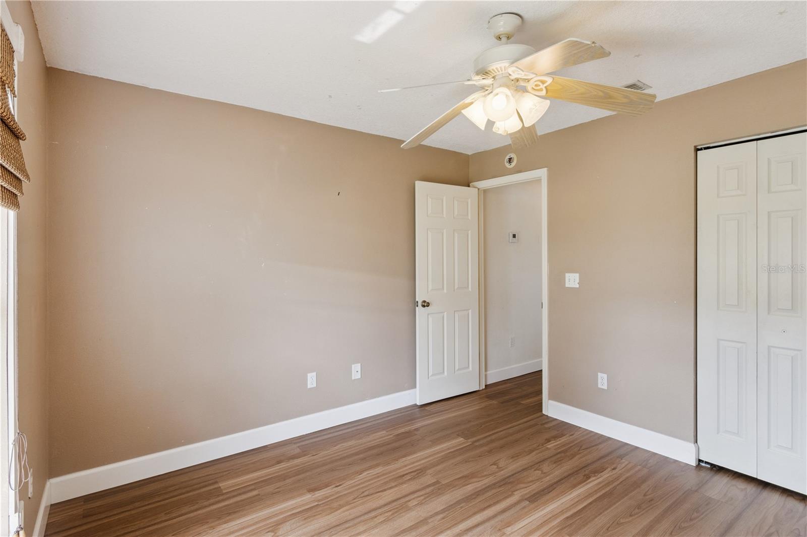 LA VISTA REP - Residential