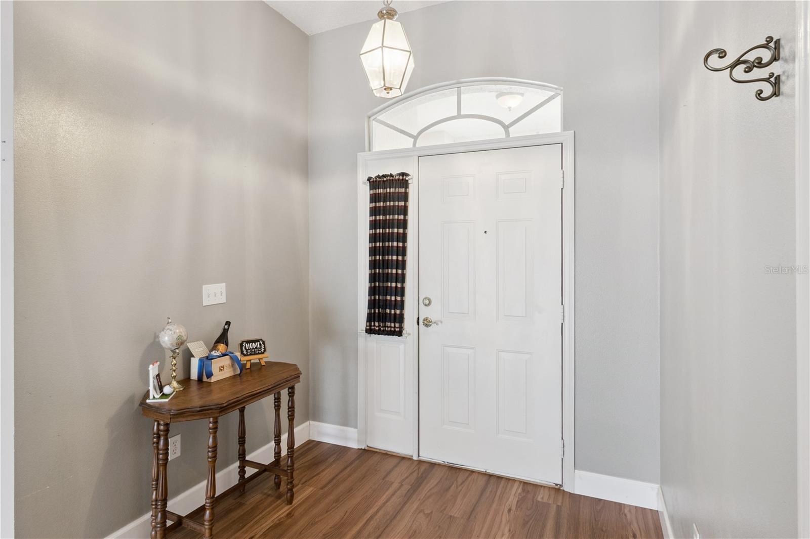 LA VISTA REP - Residential