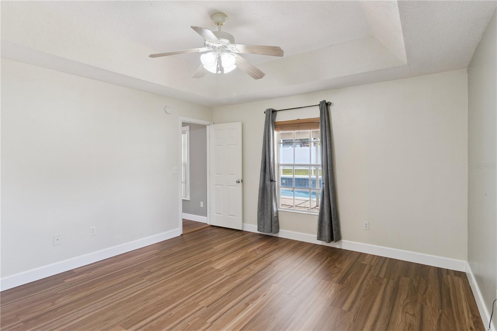 LA VISTA REP - Residential