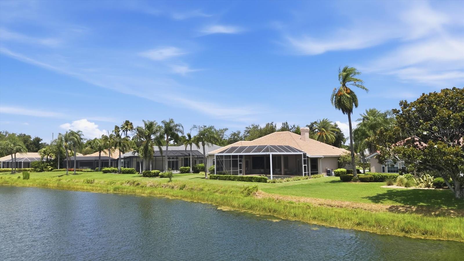 UNIVERSITY PARK COUNTRY CLUB - Residential
