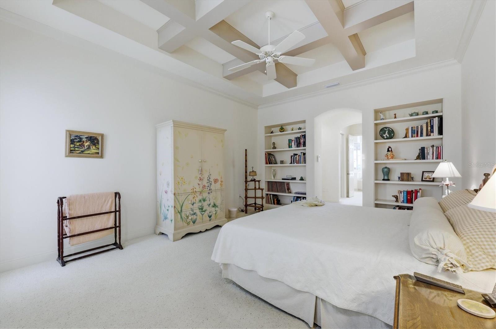 UNIVERSITY PARK COUNTRY CLUB - Residential