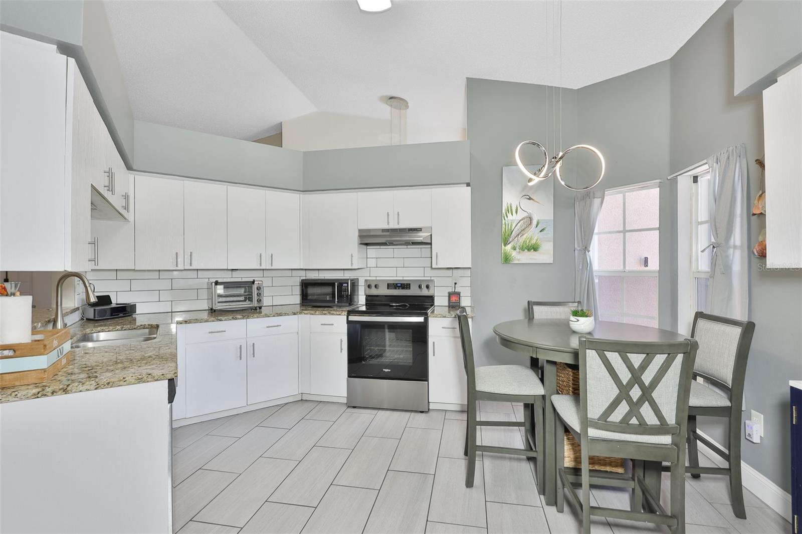 MEADOWBROOKE AT SUMMERFIELD UN - Residential