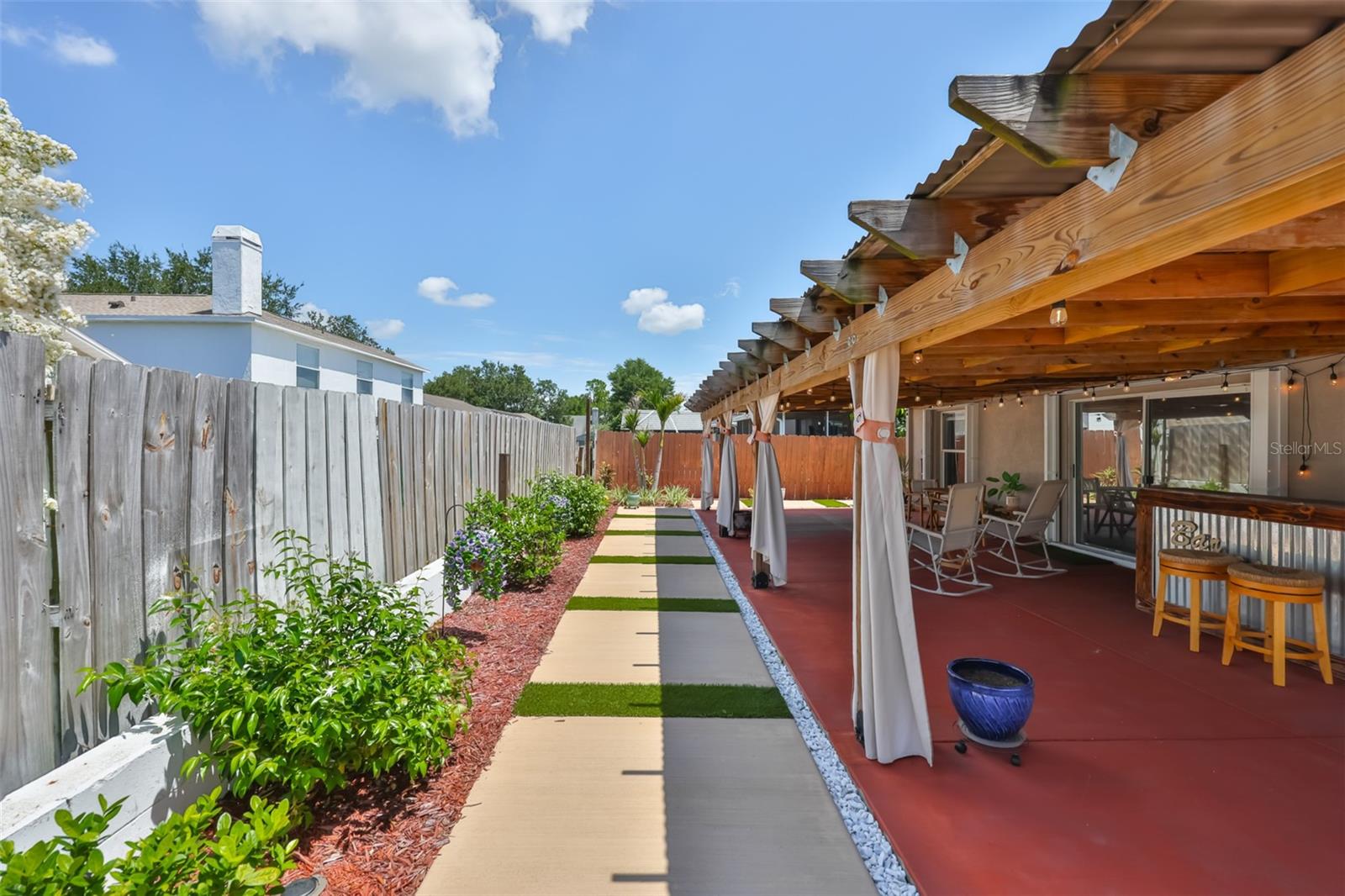 MEADOWBROOKE AT SUMMERFIELD UN - Residential