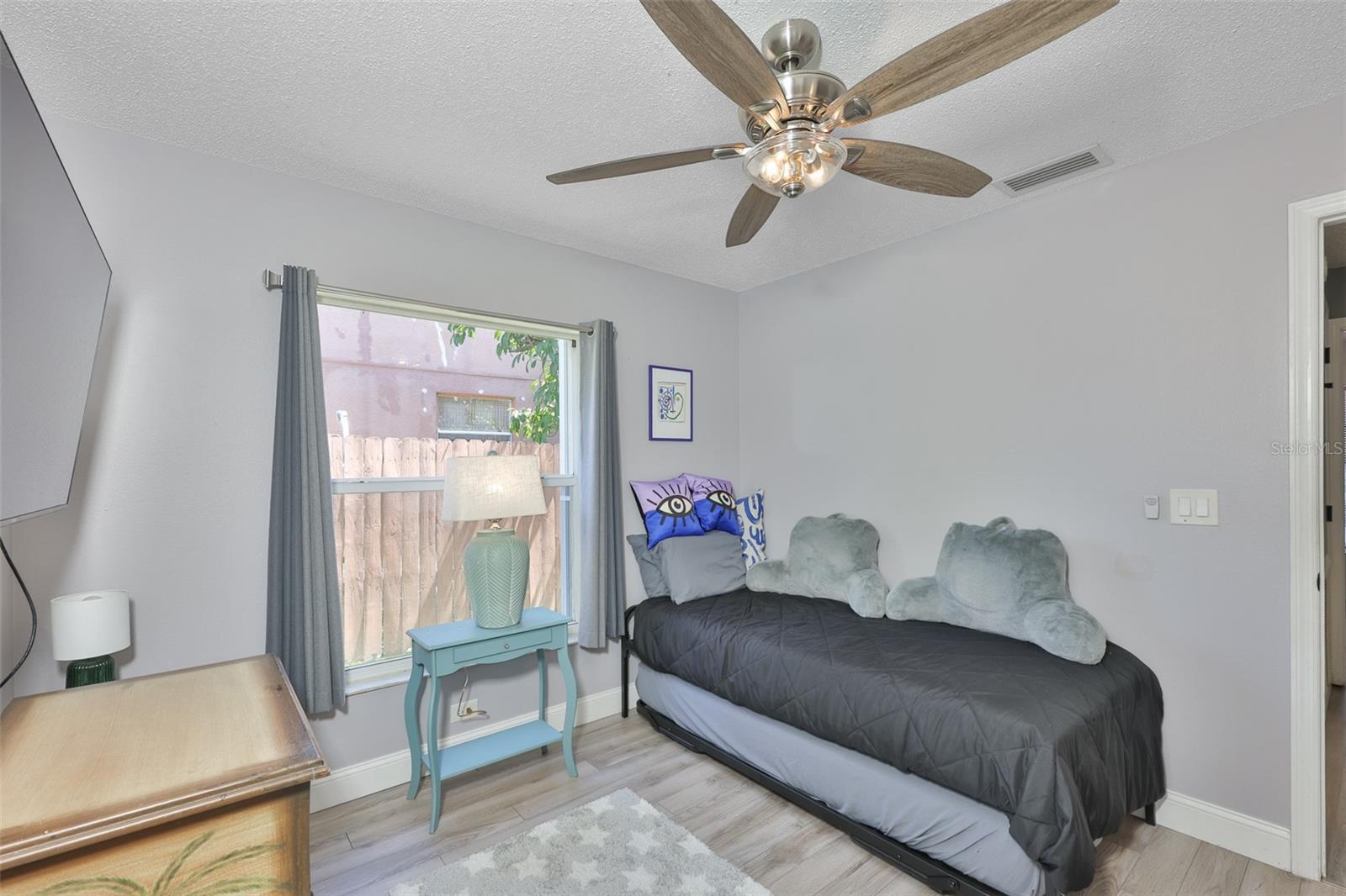 MEADOWBROOKE AT SUMMERFIELD UN - Residential