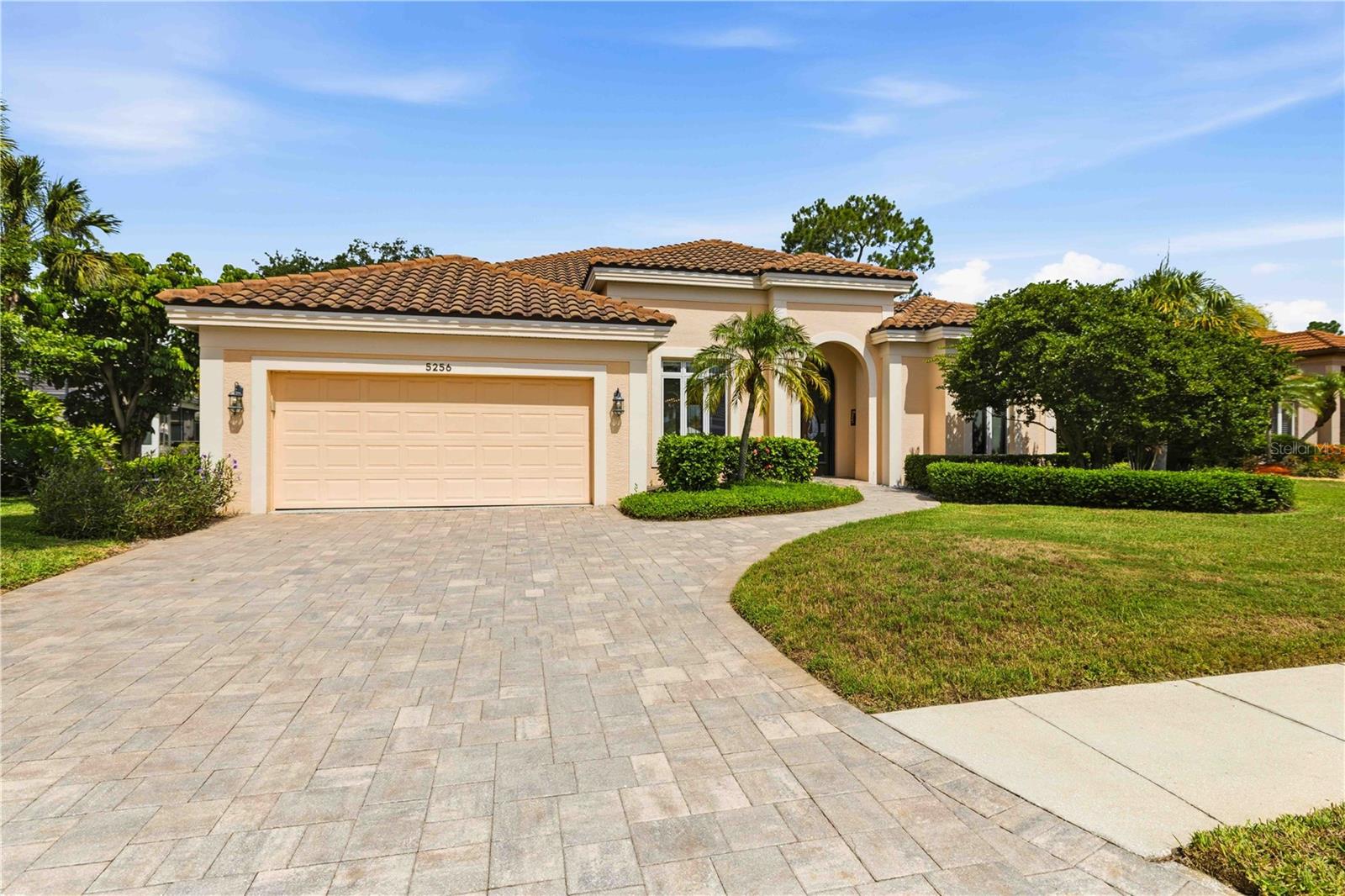 ROSEDALE - Residential