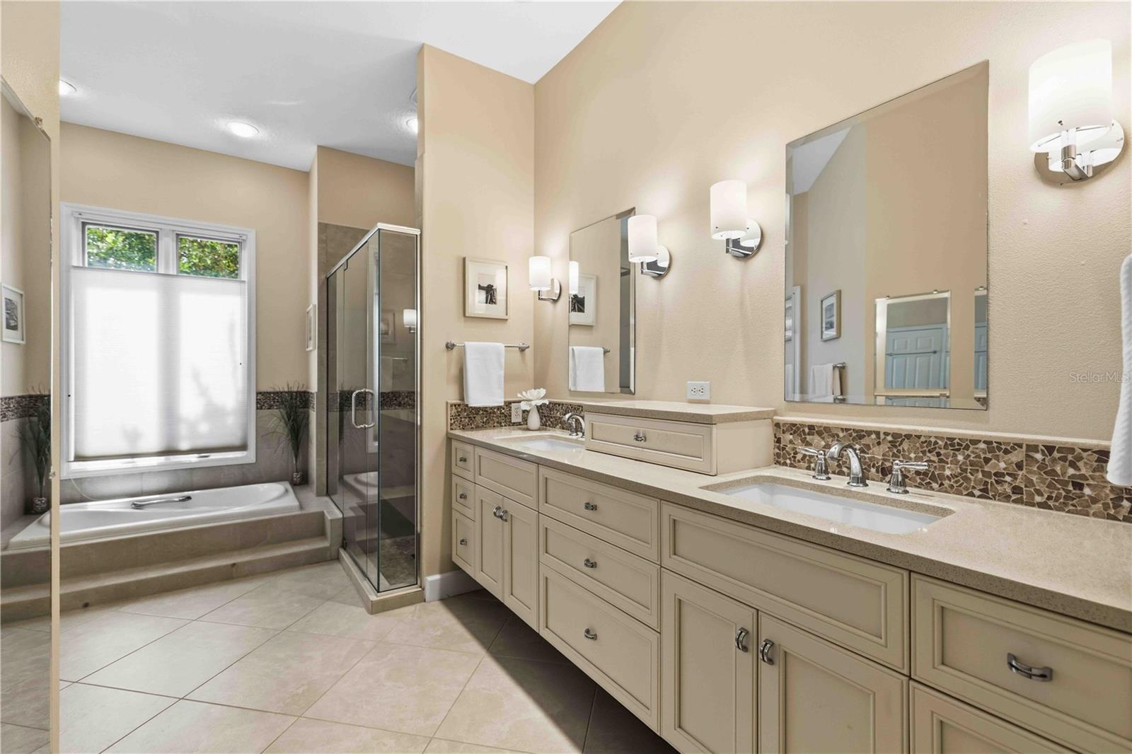 ROSEDALE - Residential
