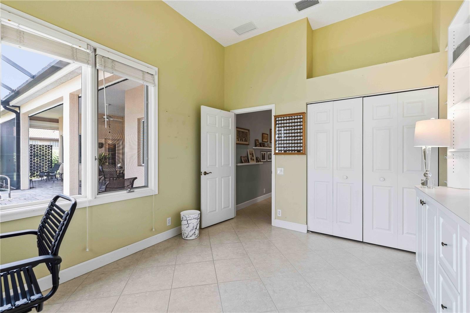 ROSEDALE - Residential