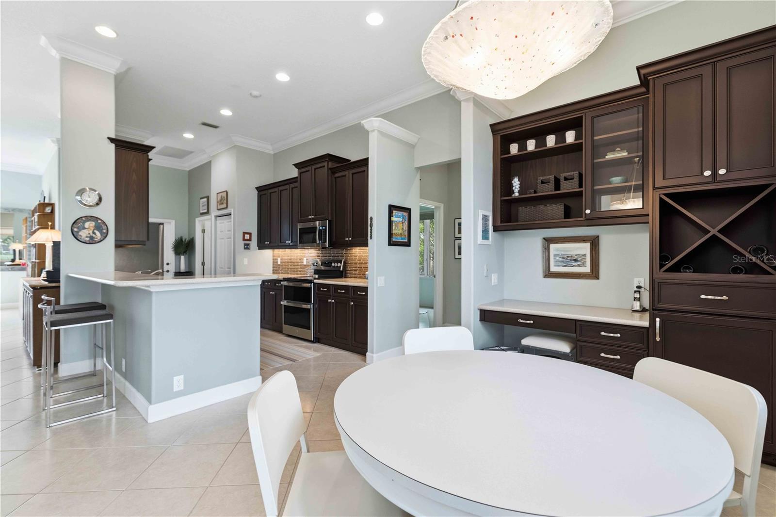 ROSEDALE - Residential