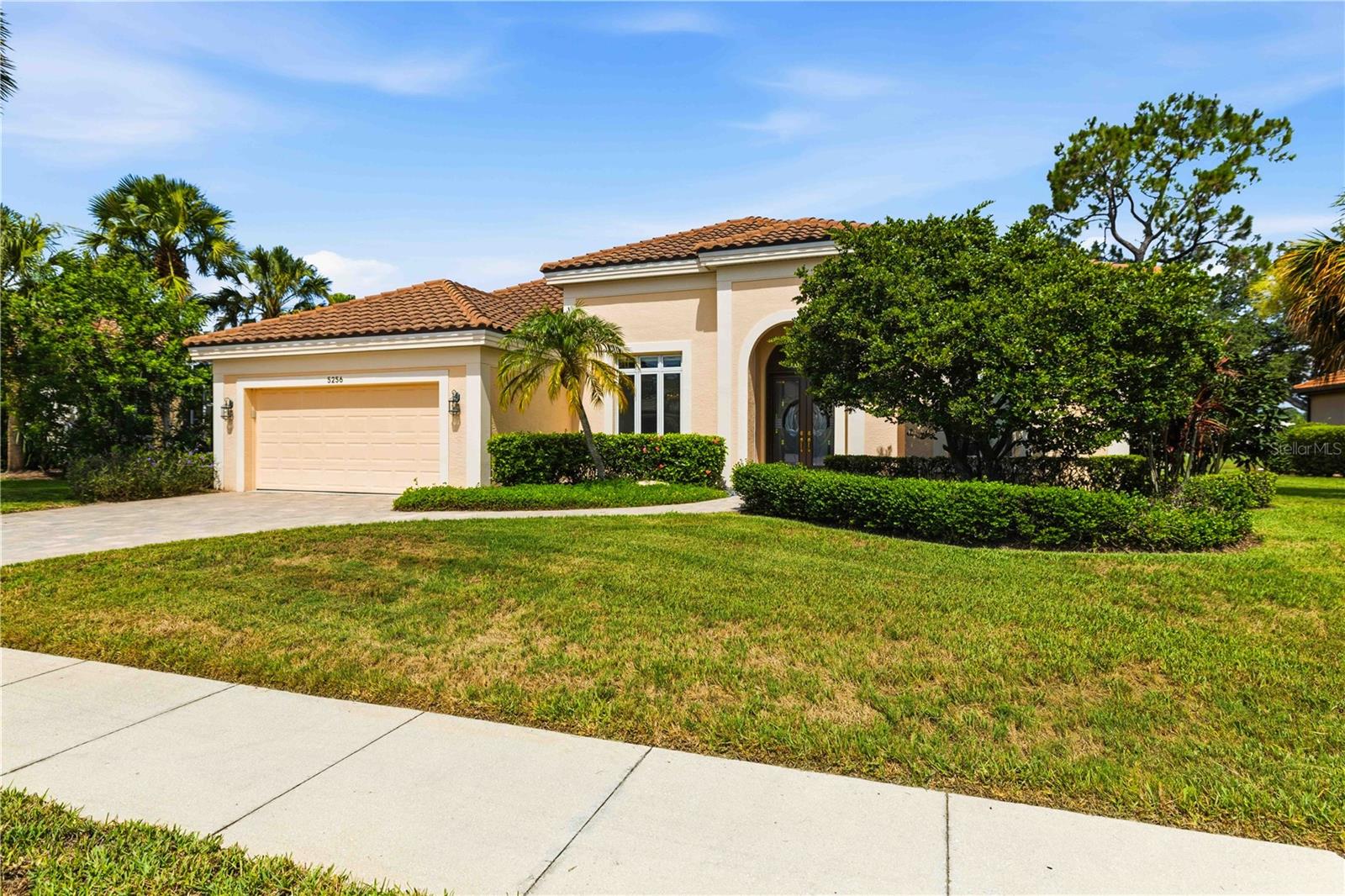 ROSEDALE - Residential