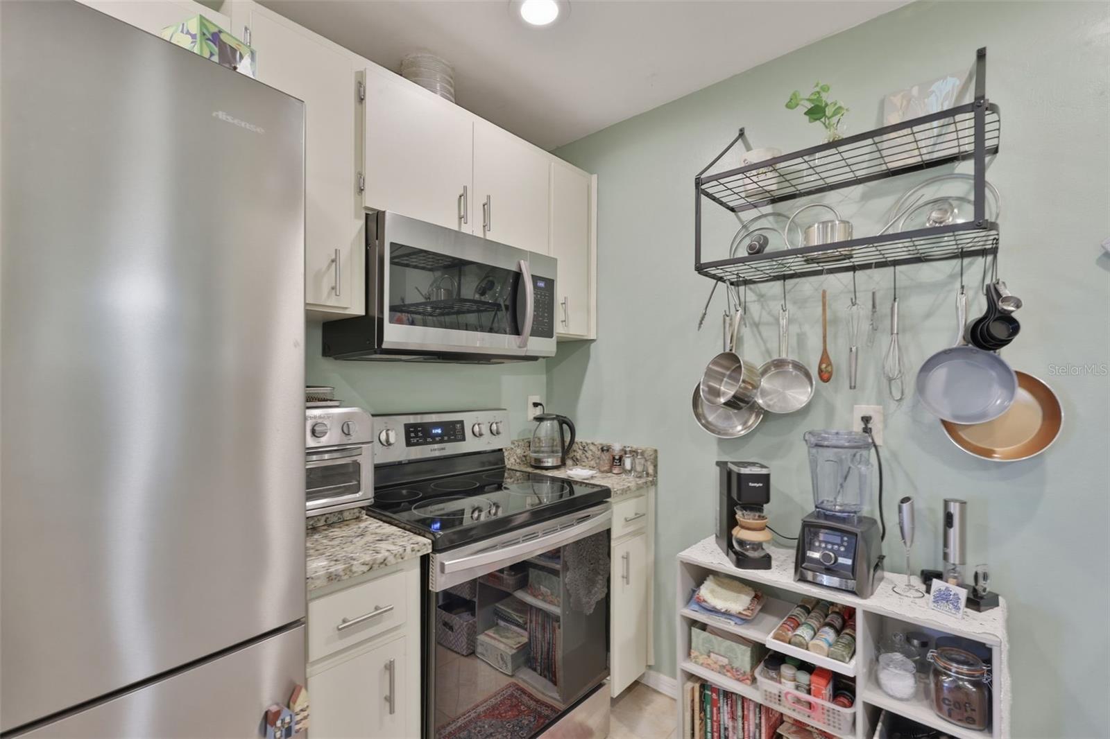 GLOUCESTER J CONDO - Residential