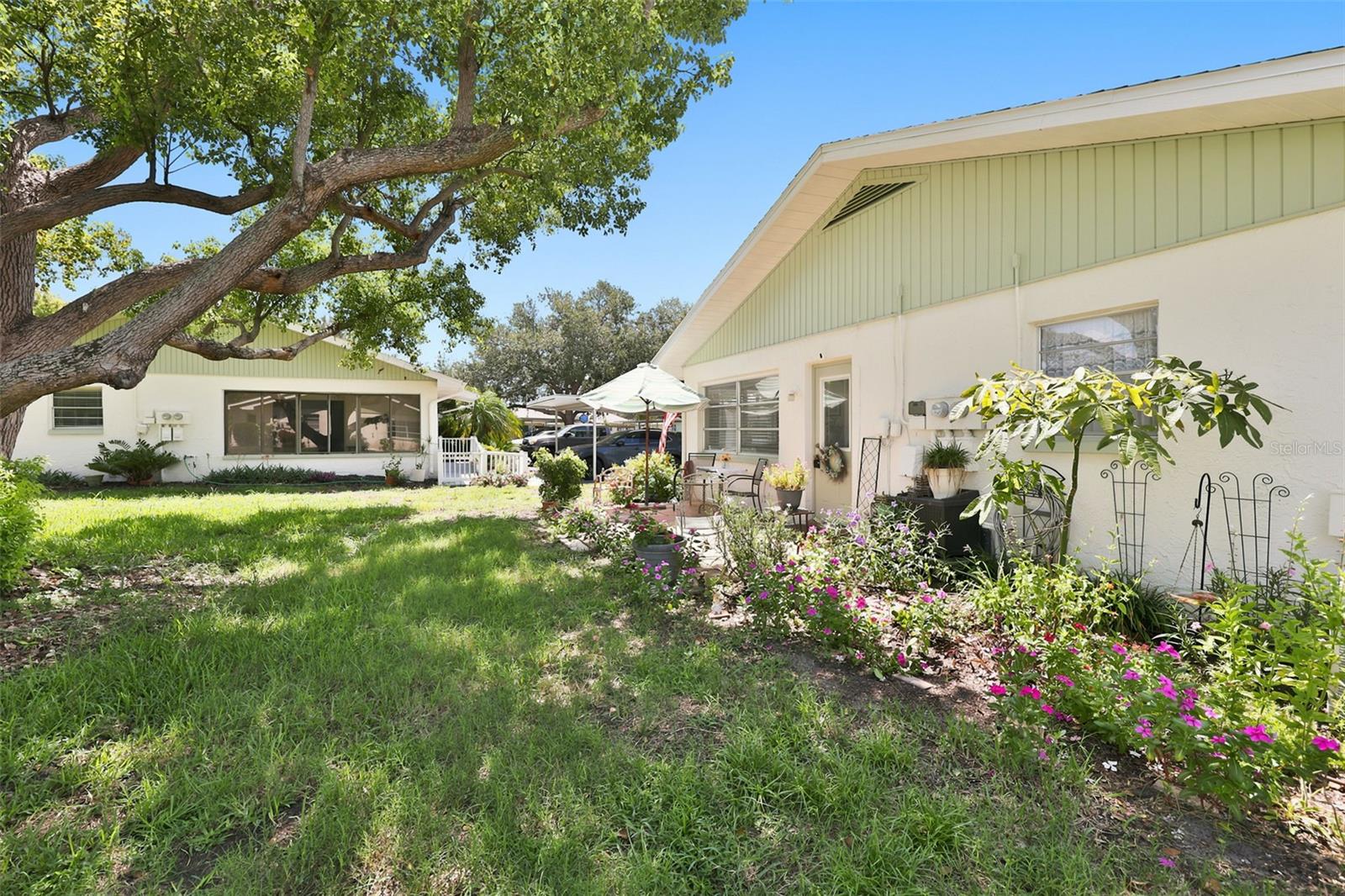 GLOUCESTER J CONDO - Residential