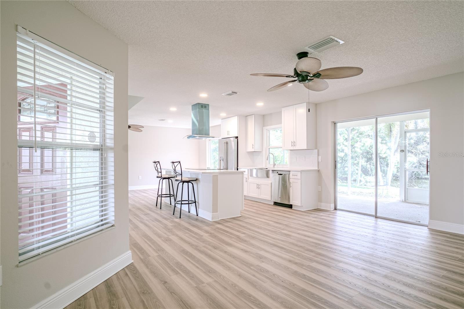 VILLAGE GREEN OF BRADENTON - Residential