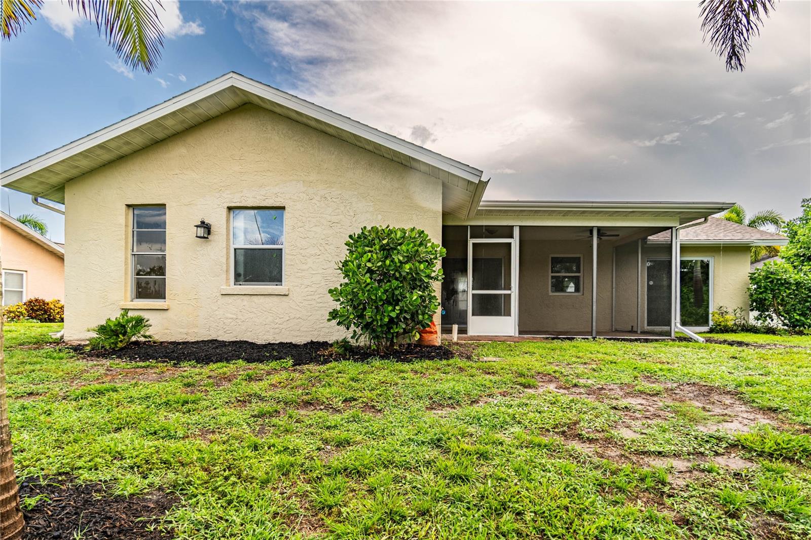 VILLAGE GREEN OF BRADENTON - Residential