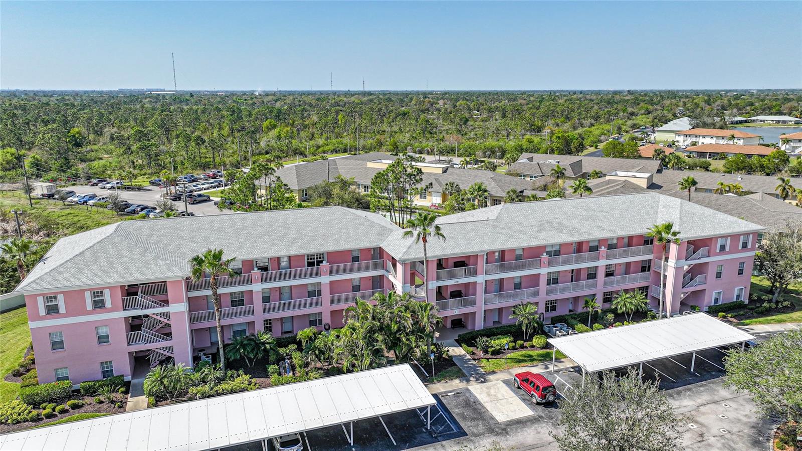 LAKE VIEW H CONDO/HERITAGE LAKE - Residential