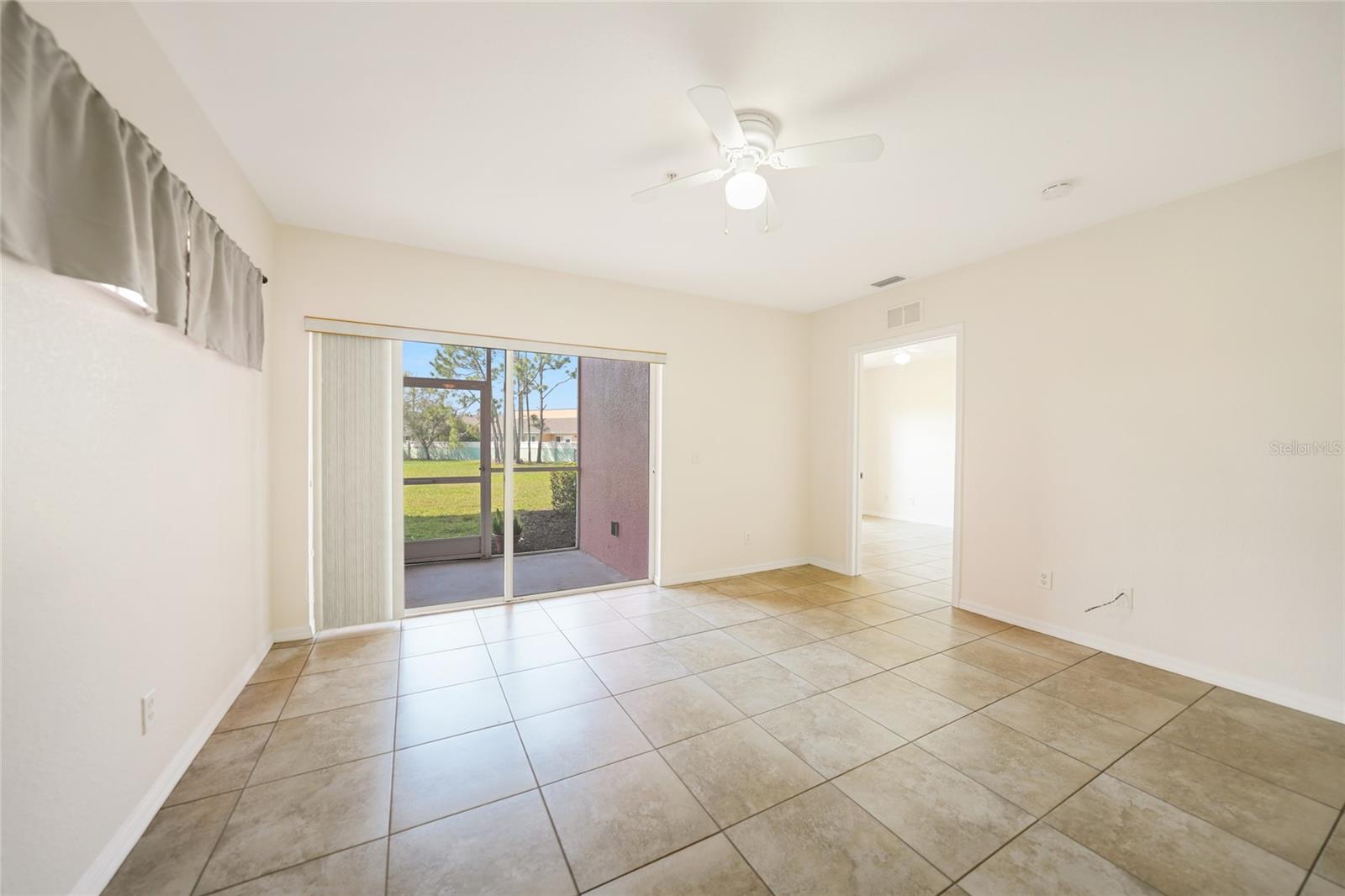 LAKE VIEW H CONDO/HERITAGE LAKE - Residential