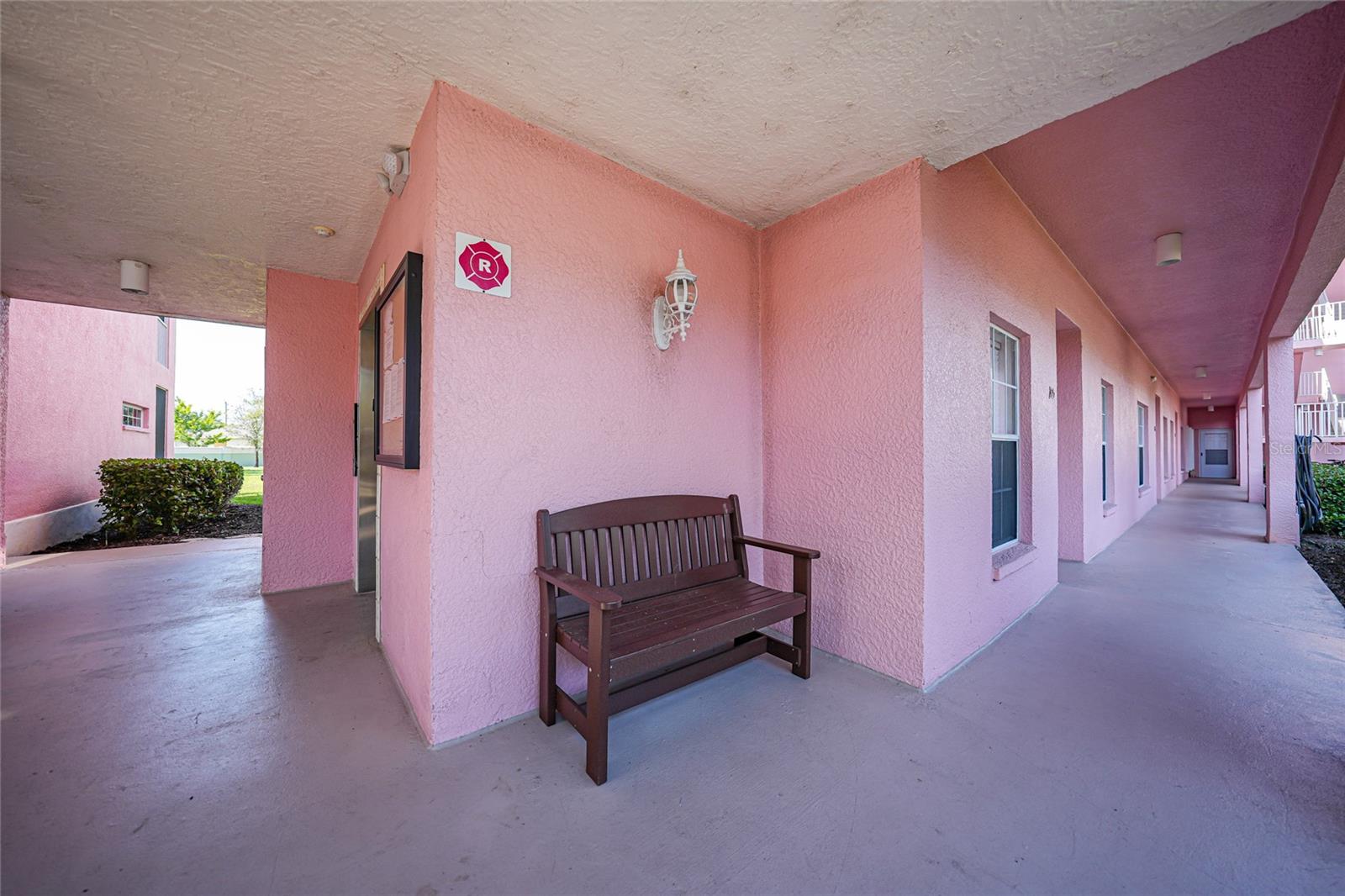 LAKE VIEW H CONDO/HERITAGE LAKE - Residential
