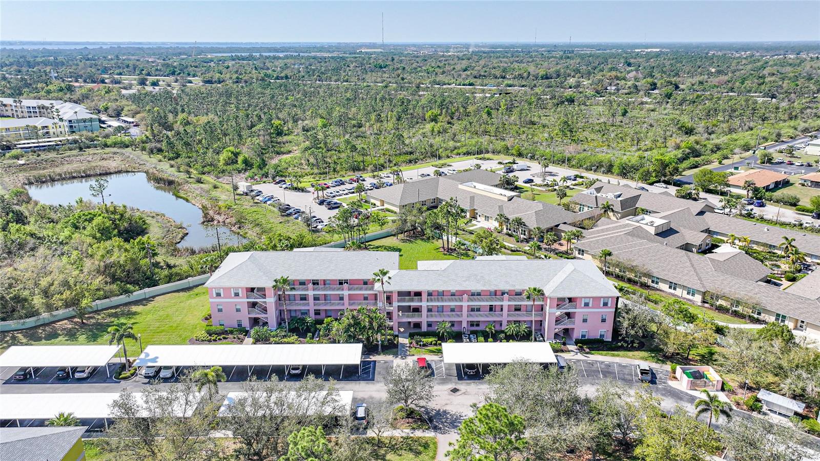 LAKE VIEW H CONDO/HERITAGE LAKE - Residential