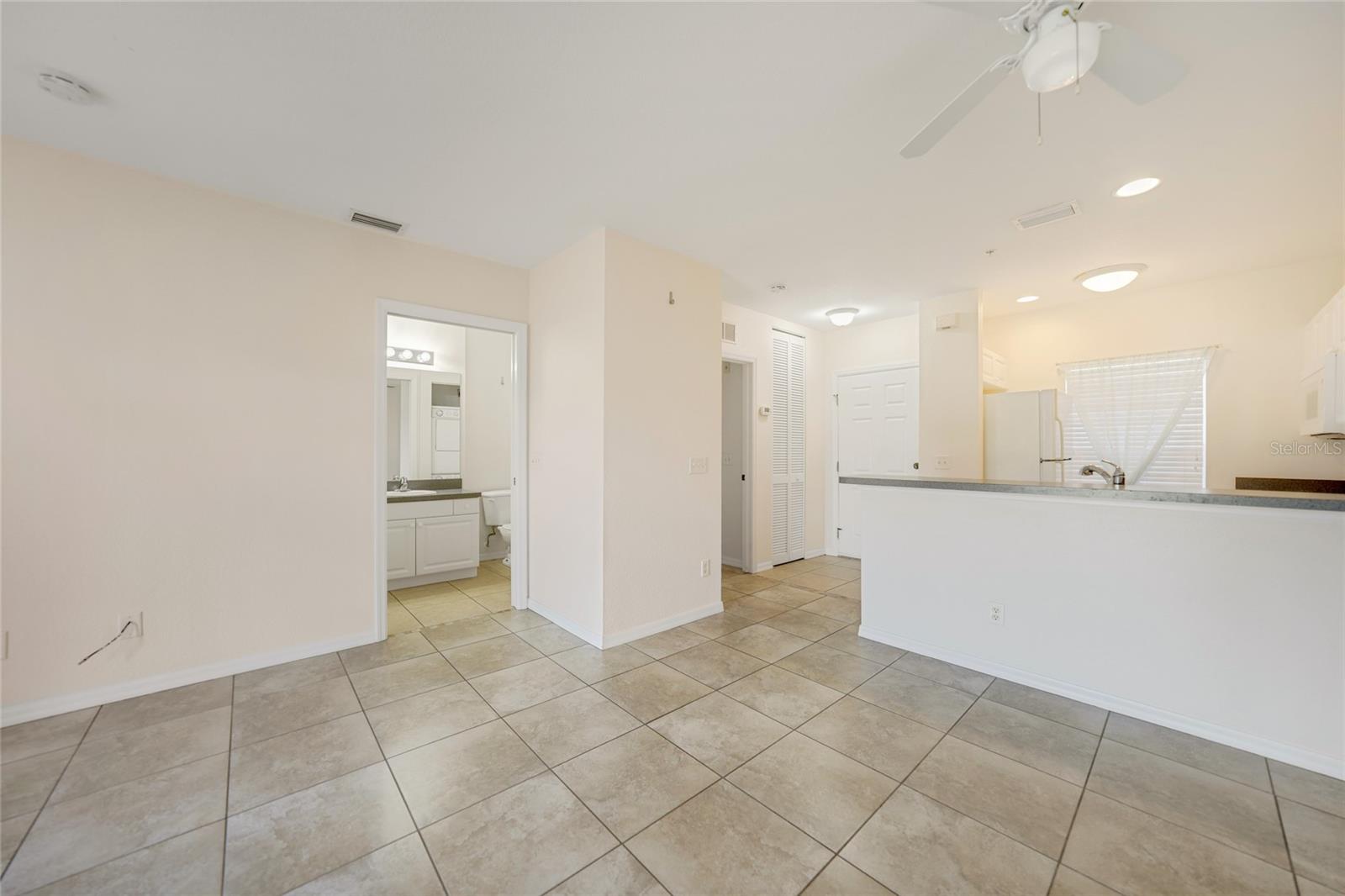 LAKE VIEW H CONDO/HERITAGE LAKE - Residential