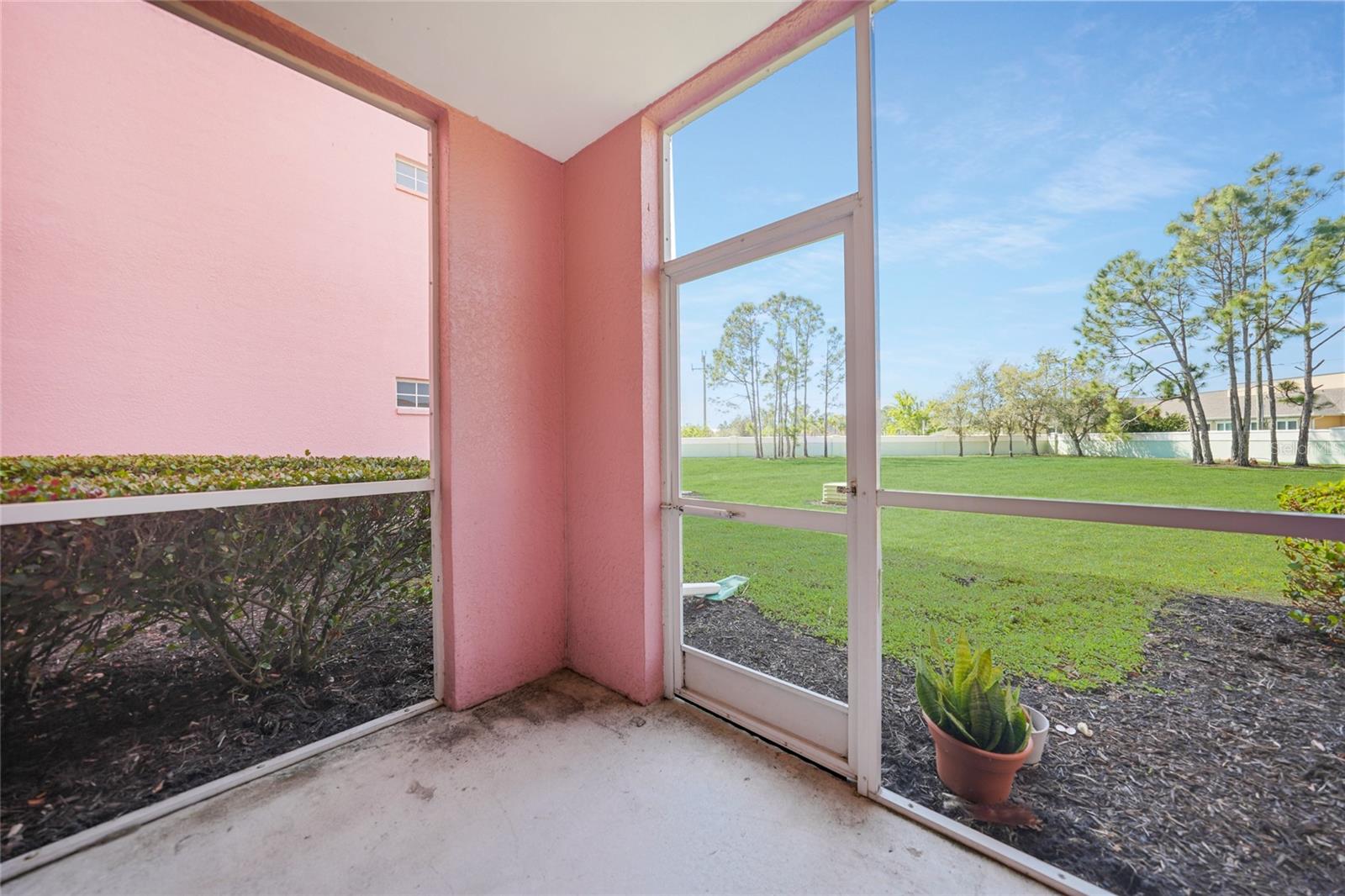 LAKE VIEW H CONDO/HERITAGE LAKE - Residential