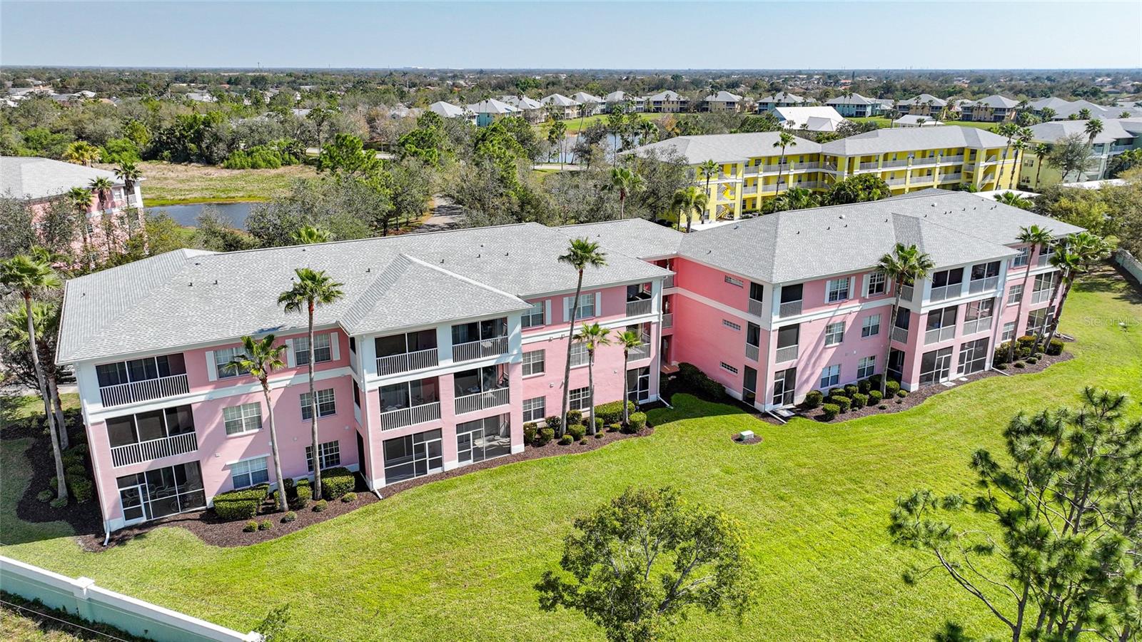 LAKE VIEW H CONDO/HERITAGE LAKE - Residential