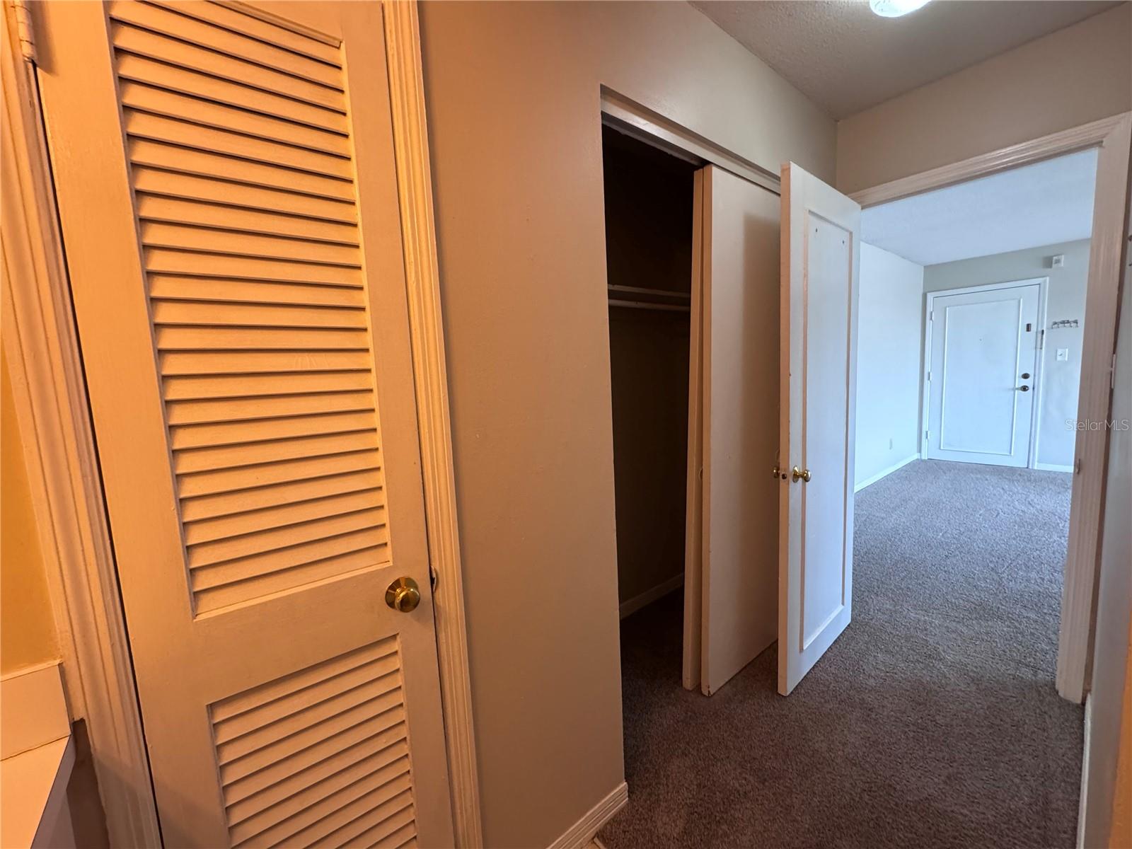 LAKE HOWELL ARMS CONDO - Residential Lease