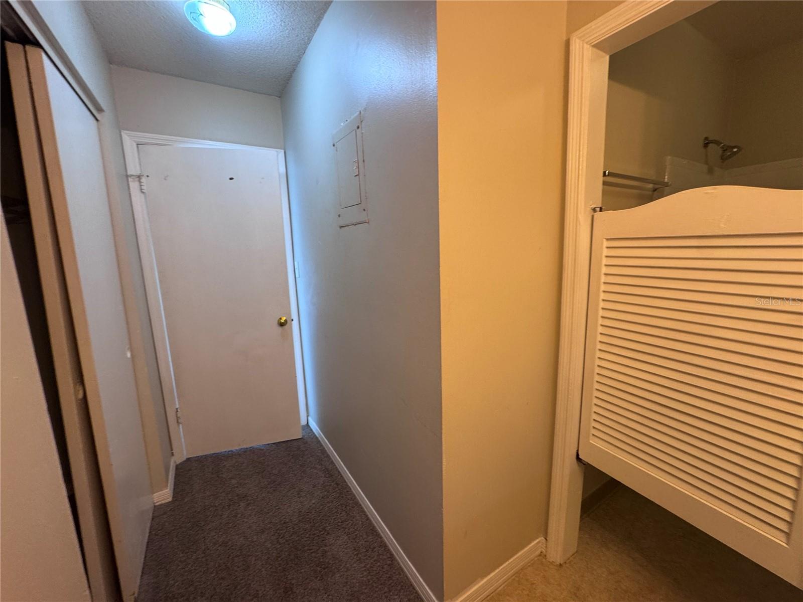 LAKE HOWELL ARMS CONDO - Residential Lease