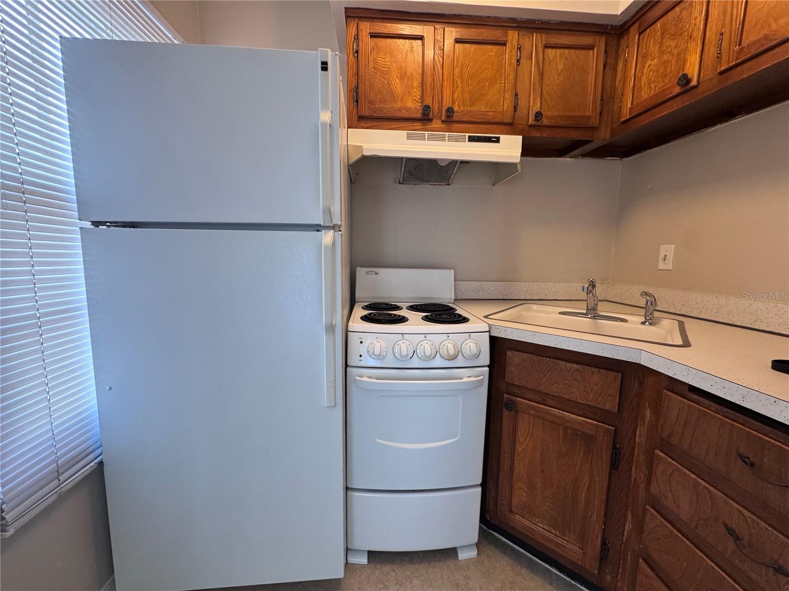 LAKE HOWELL ARMS CONDO - Residential Lease
