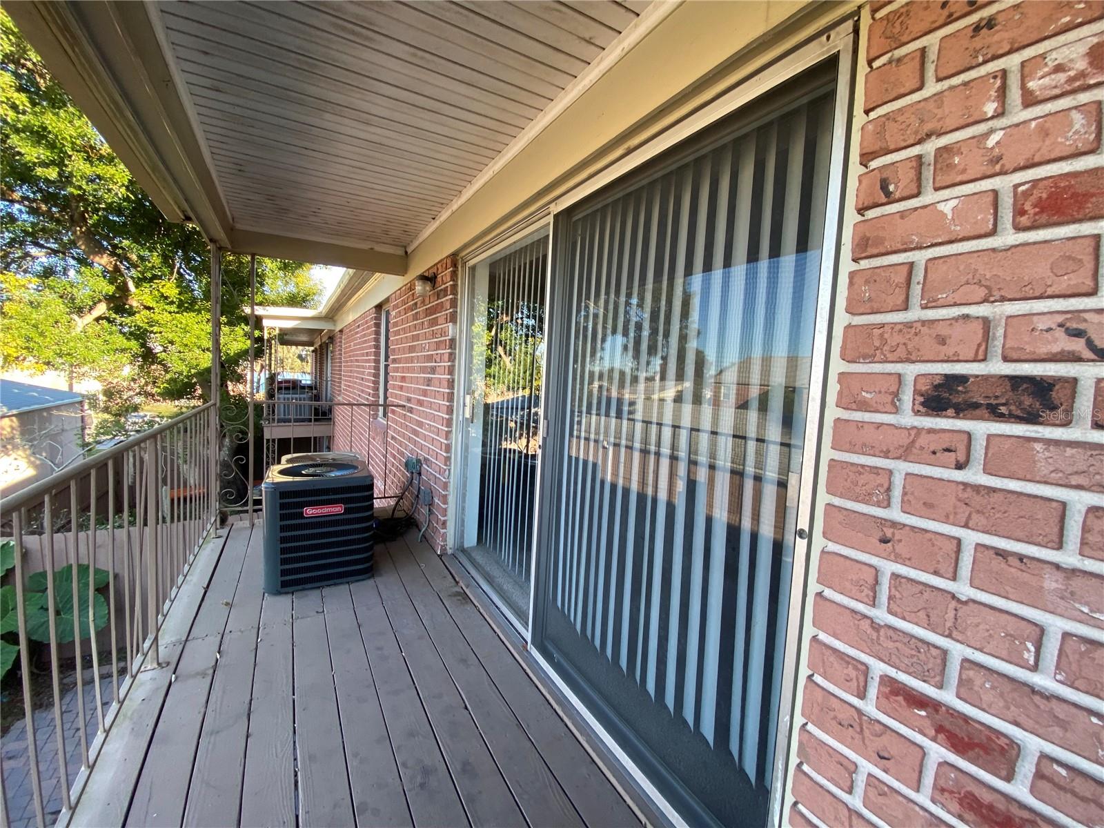 LAKE HOWELL ARMS CONDO - Residential Lease