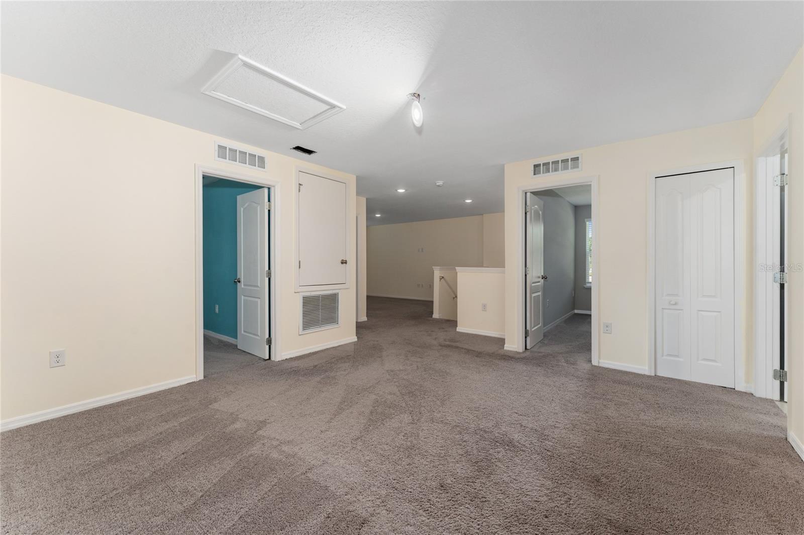 LAKE VIEW HEIGHTS - Residential