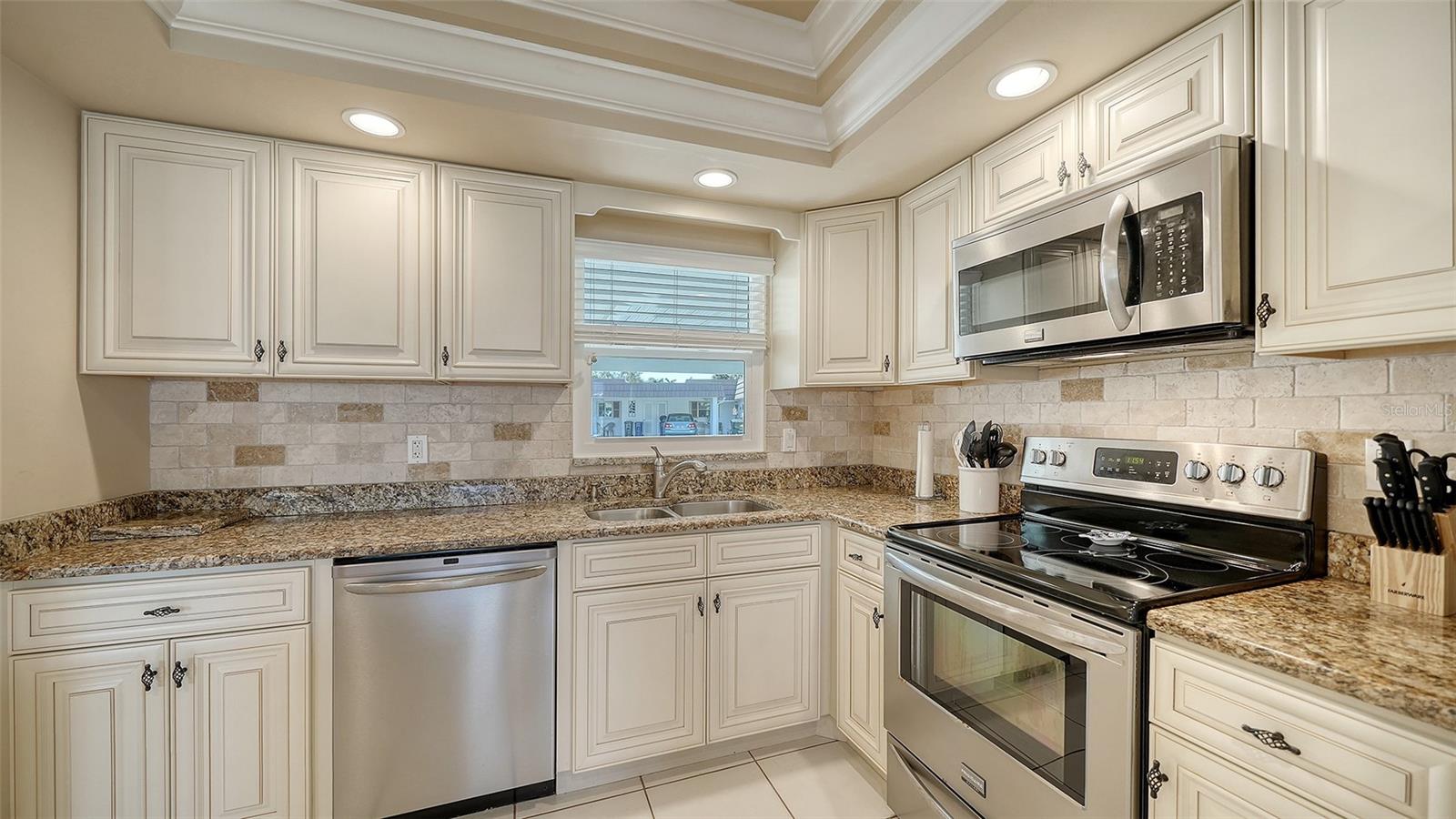 STRATHMORE RIVERSIDE I - Residential