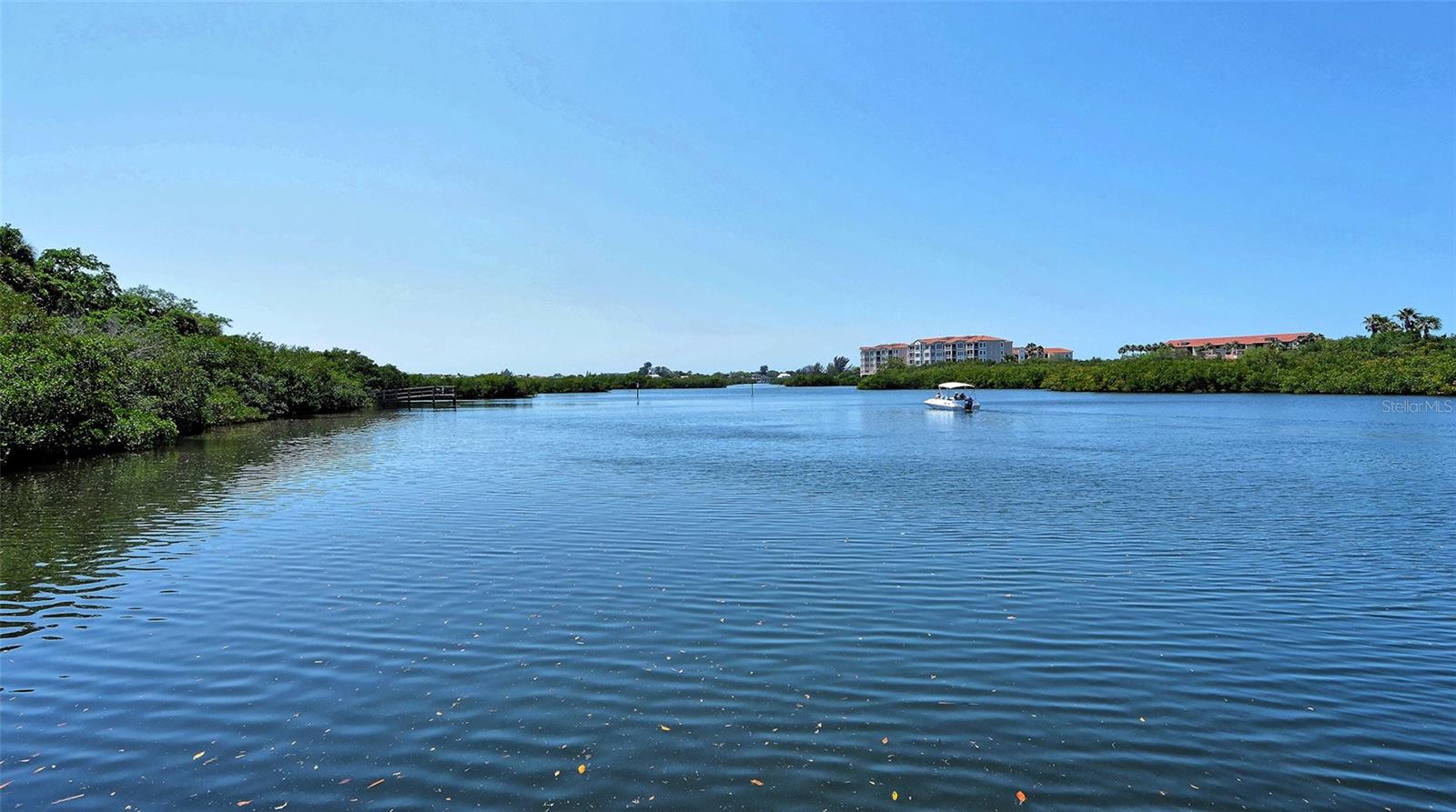 STRATHMORE RIVERSIDE I - Residential