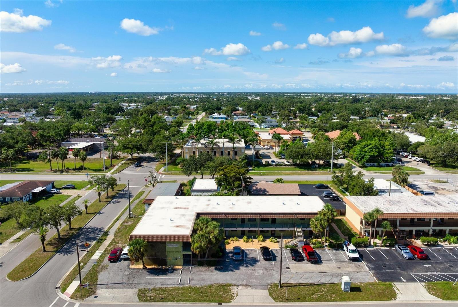 VENETIAN ARMS SEC 1 - Residential Lease