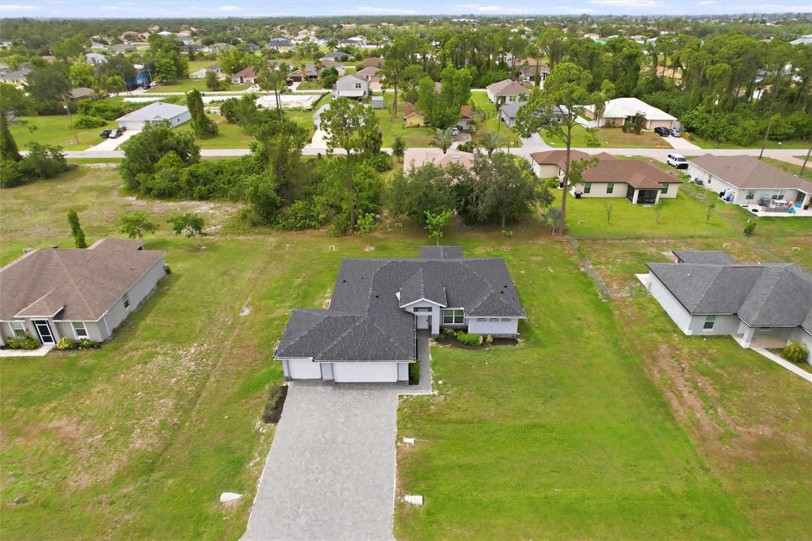 CAPE CORAL - Residential