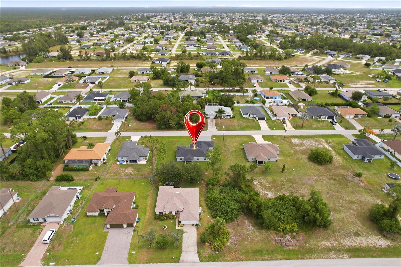 CAPE CORAL - Residential