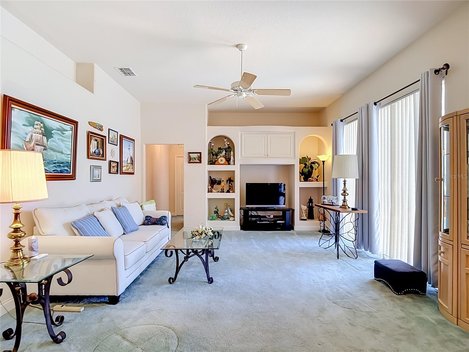 SPRING HILL - Residential