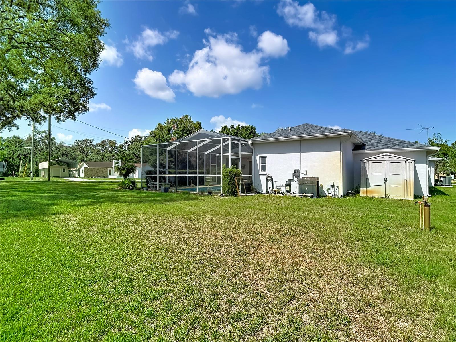 SPRING HILL - Residential