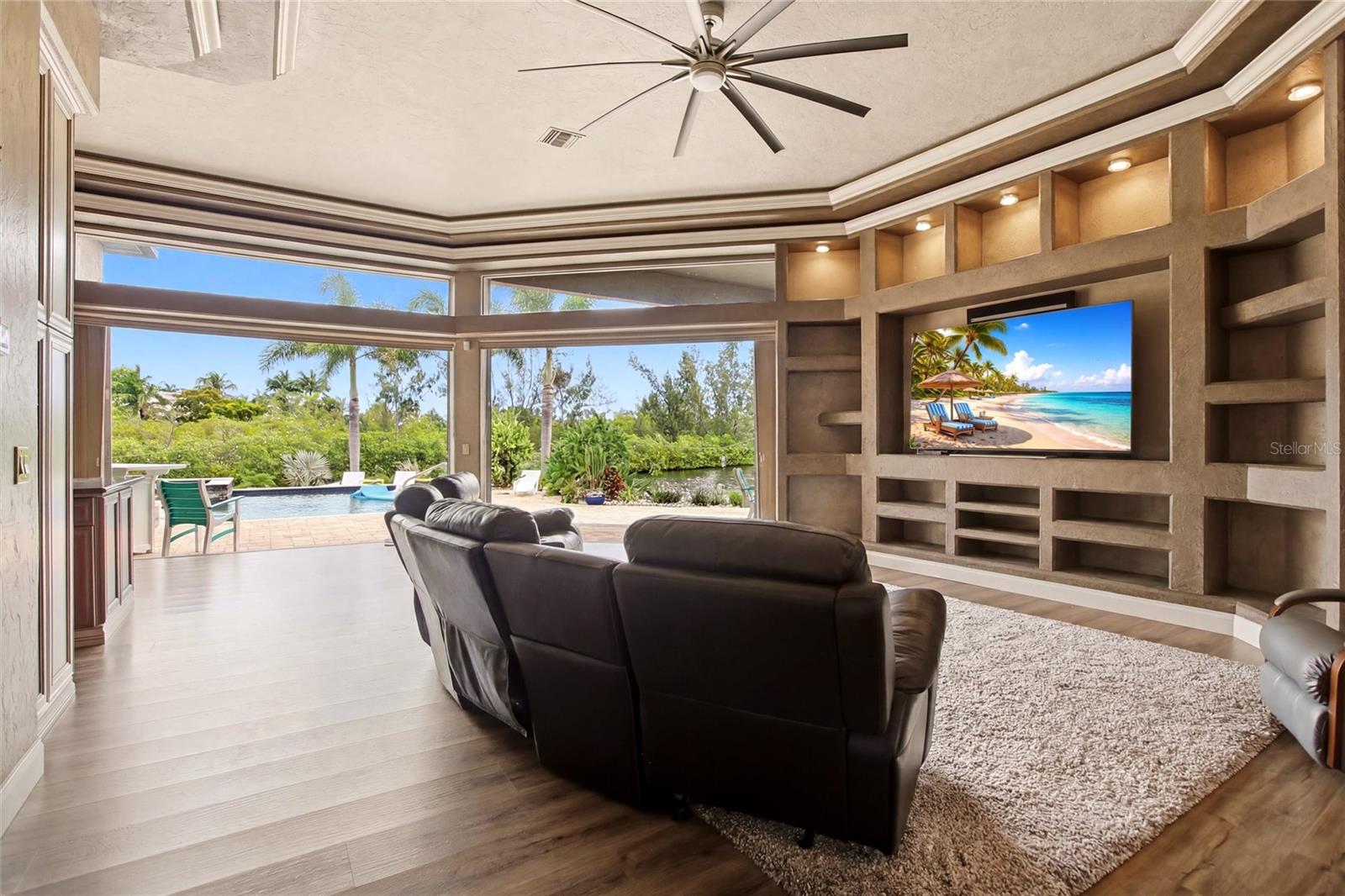 PUNTA GORDA ISLES SEC 15 - Residential