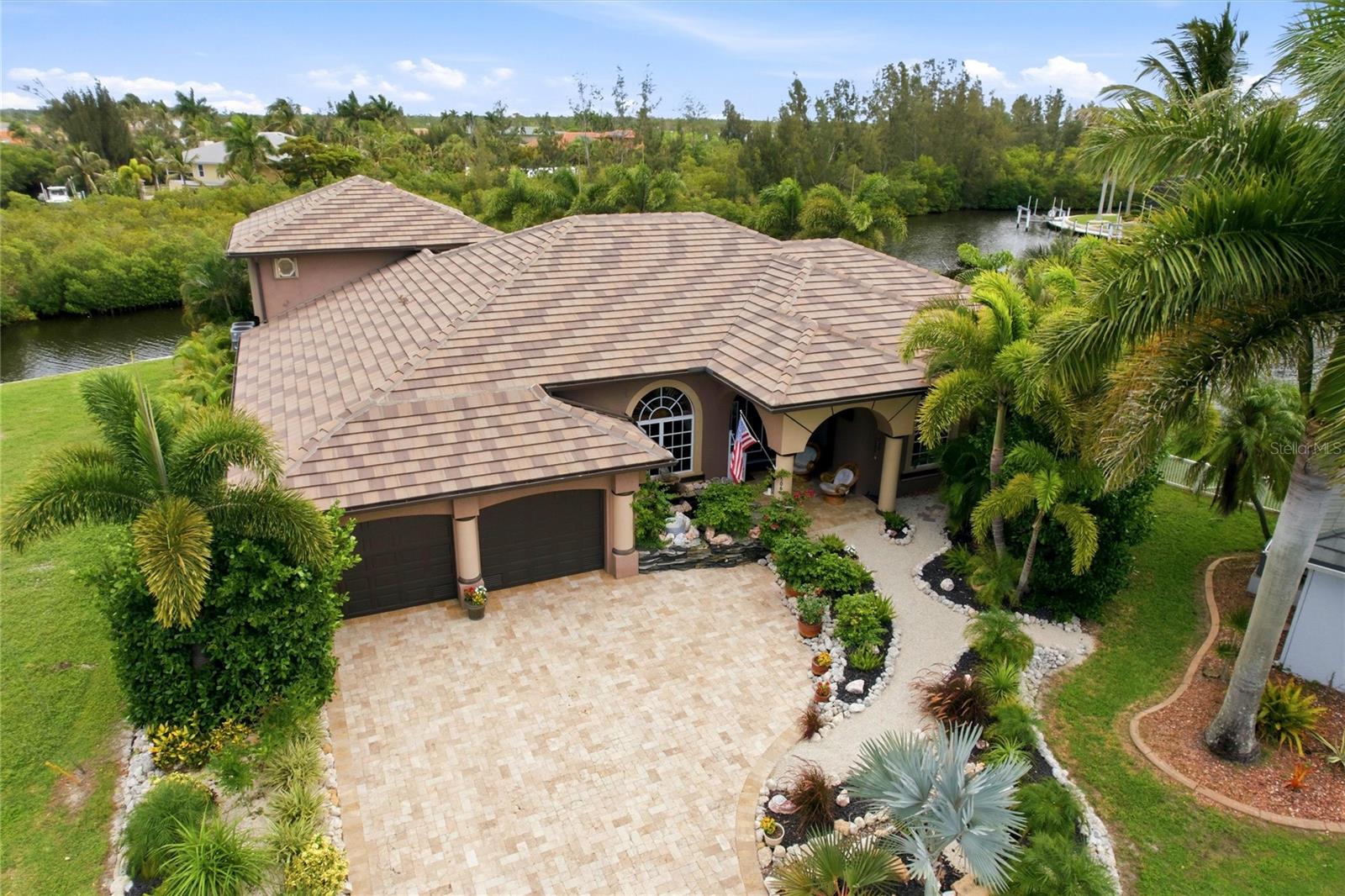PUNTA GORDA ISLES SEC 15 - Residential