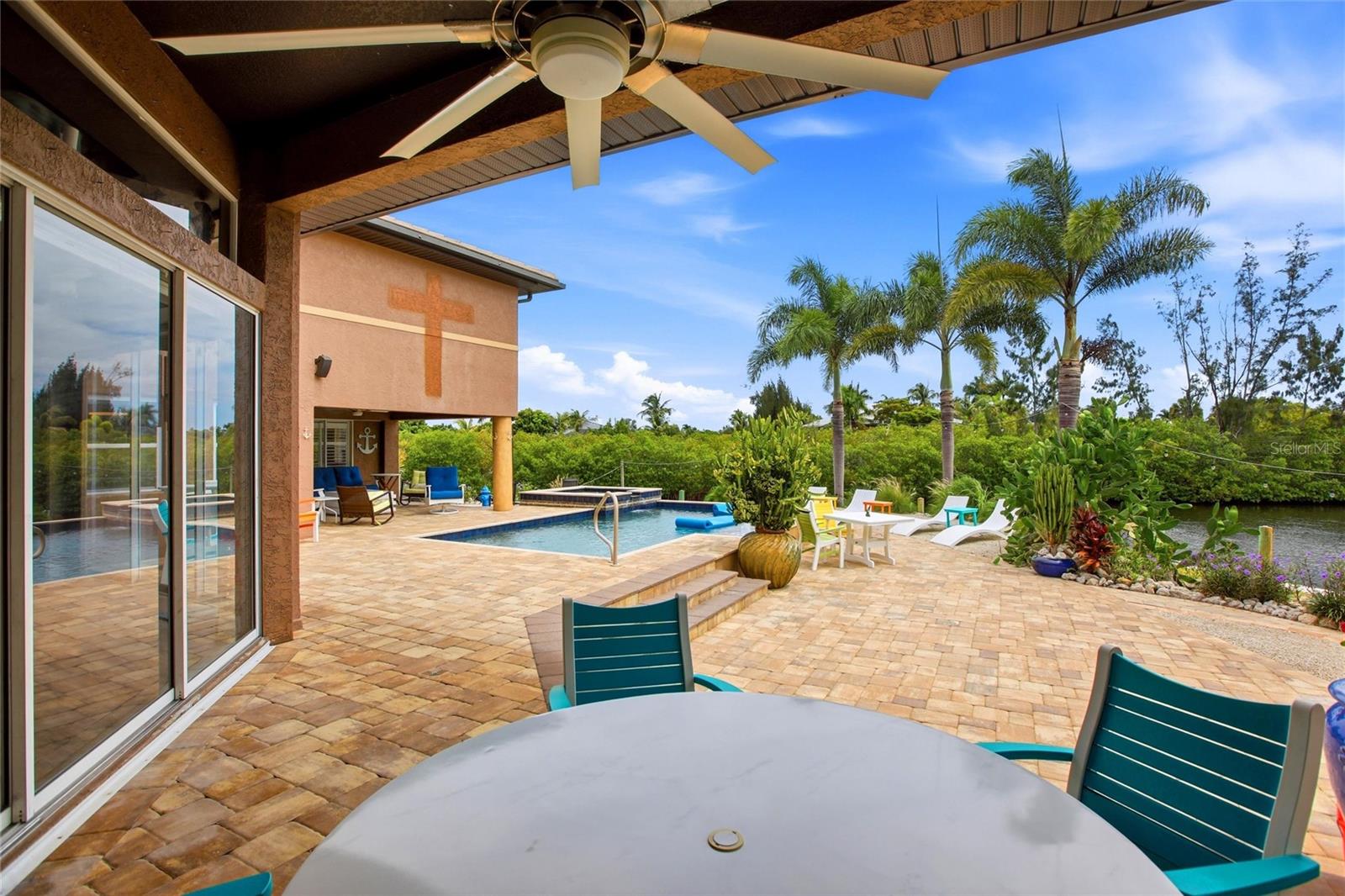 PUNTA GORDA ISLES SEC 15 - Residential
