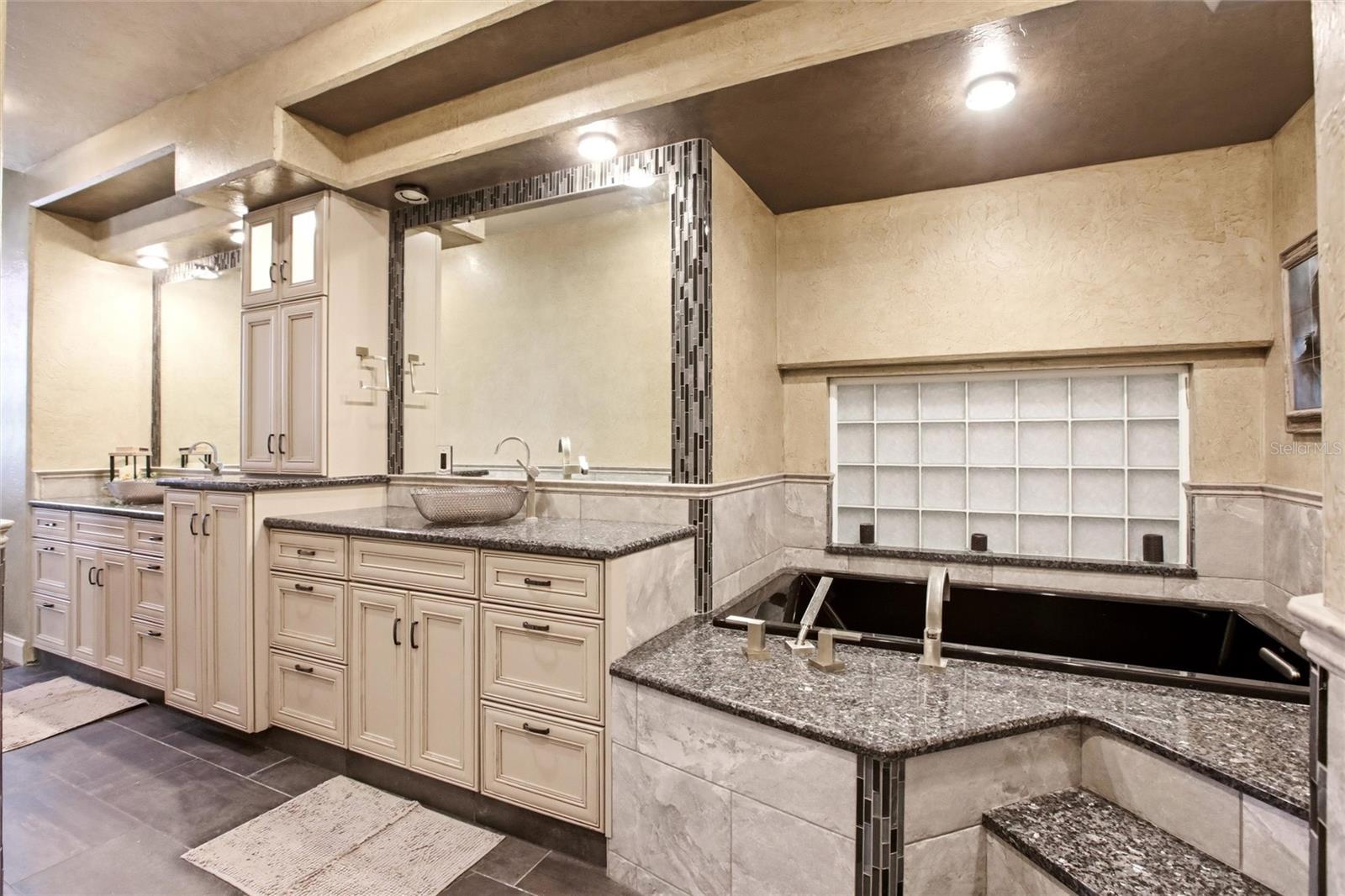 PUNTA GORDA ISLES SEC 15 - Residential