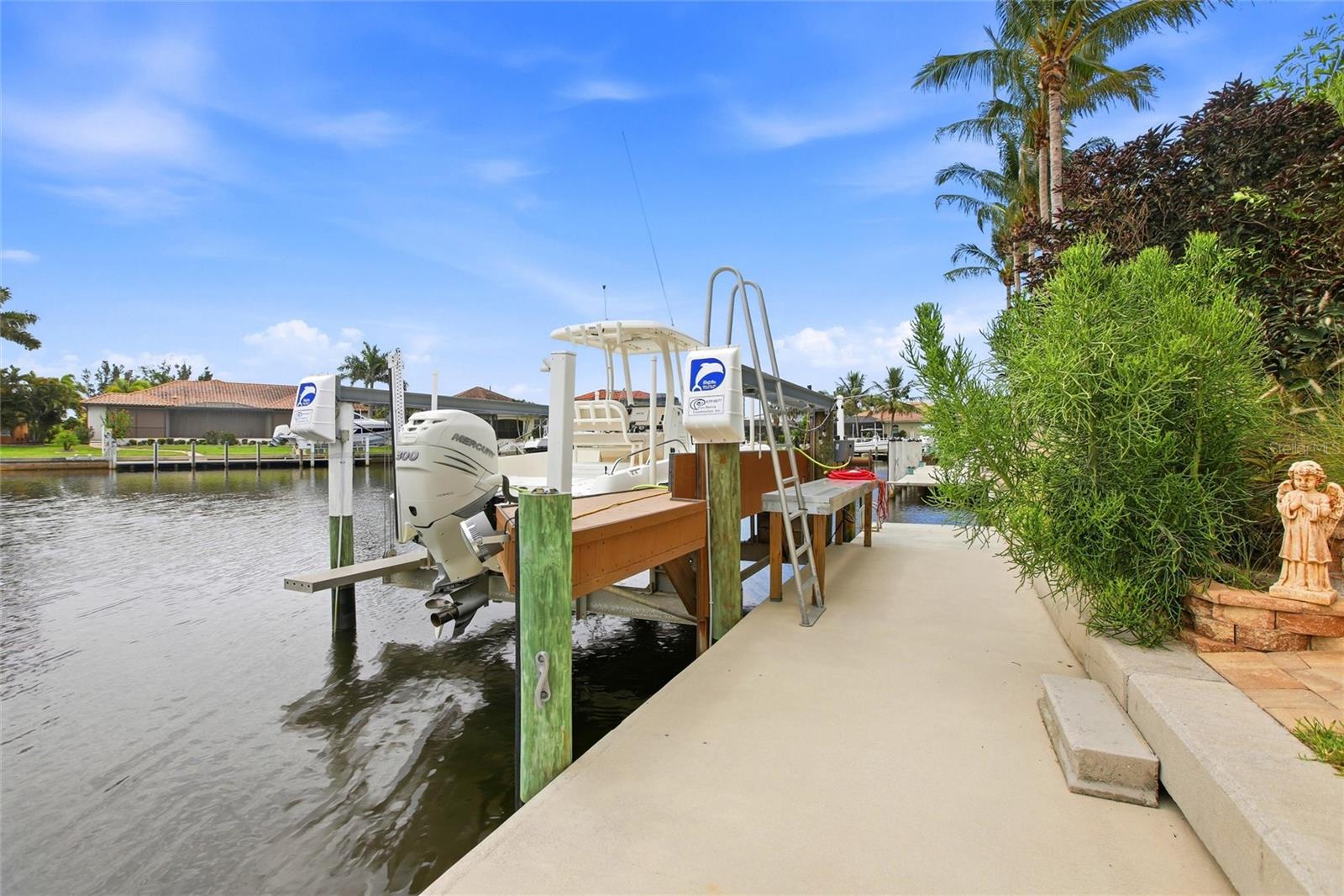 PUNTA GORDA ISLES SEC 15 - Residential